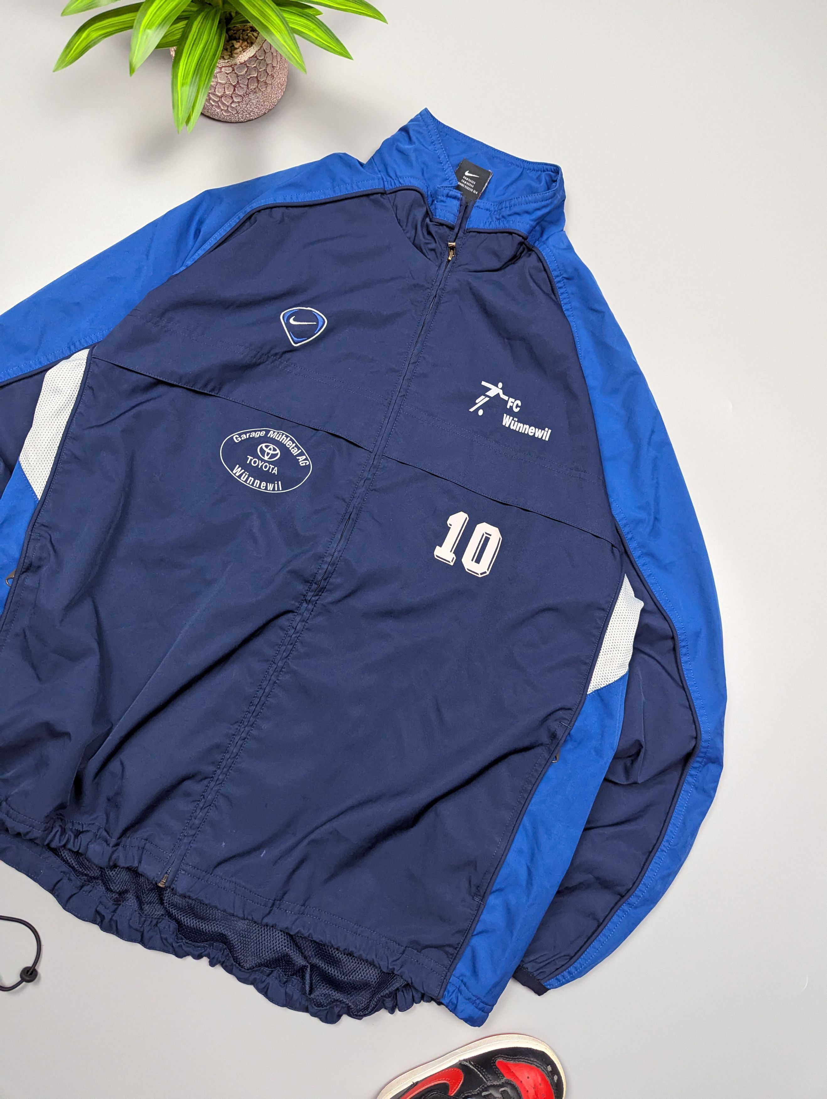 Nike Nike VTG TEAM Toyota FC Track Jacket – Rare Football Size US M / EU 48-50 / 2 - 3 Thumbnail