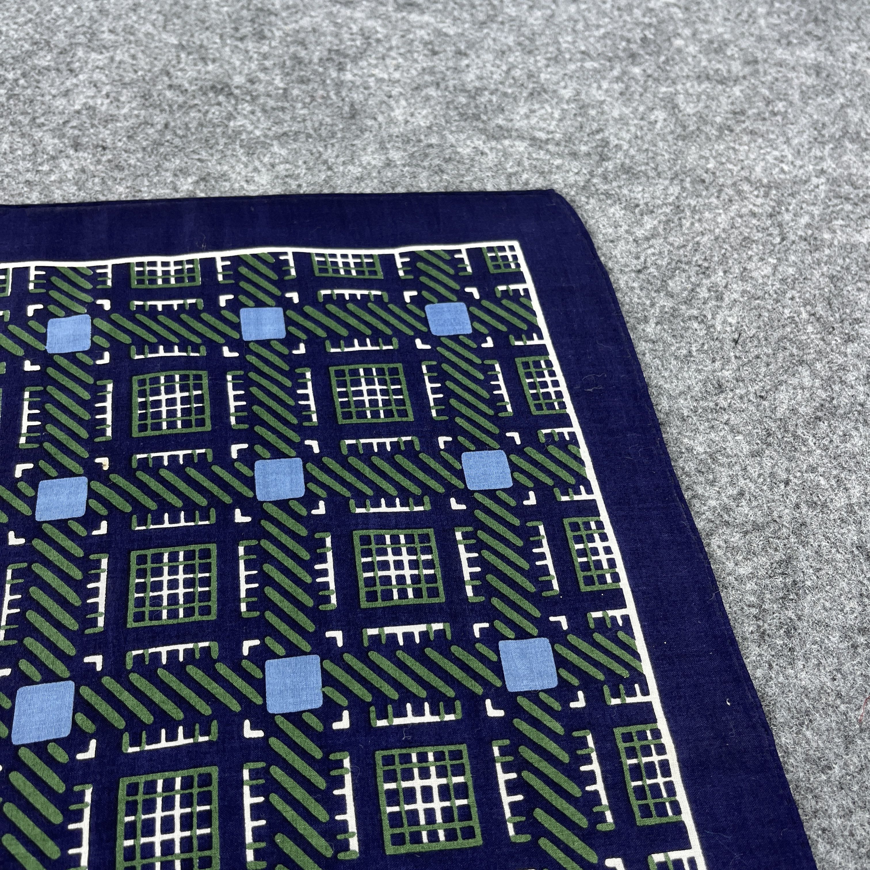 Vintage Yves Saint Laurent Handkerchief / Neckerchief B1008 Size ONE SIZE - 6 Thumbnail