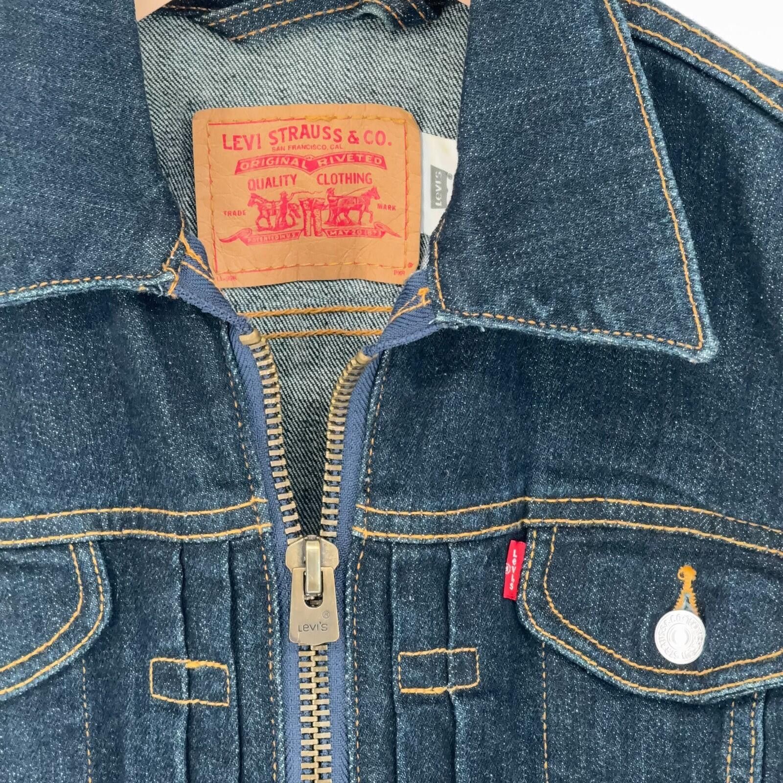 Levi's Vintage LEVIS Blue Denim Zip Cropped Jean Jacket Womens M Jr Size M / US 6-8 / IT 42-44 - 3 Thumbnail