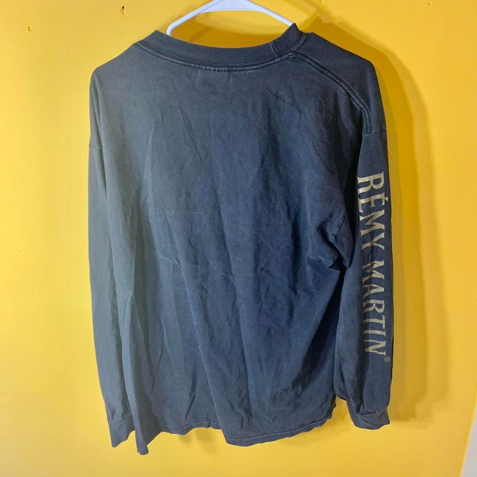 Gildan vintage 2000s REMY MARTIN COGNAC 1738 long sleeve tee shirt Size US XL / EU 56 / 4 - 4 Thumbnail