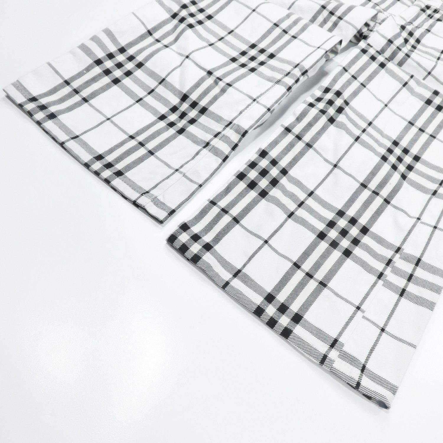 Burberry BURBERRY BLUE LABEL NOVA CHECK GREY WHITE LONG PANTS Size 25" / US 0 / IT 36 - 17 Thumbnail