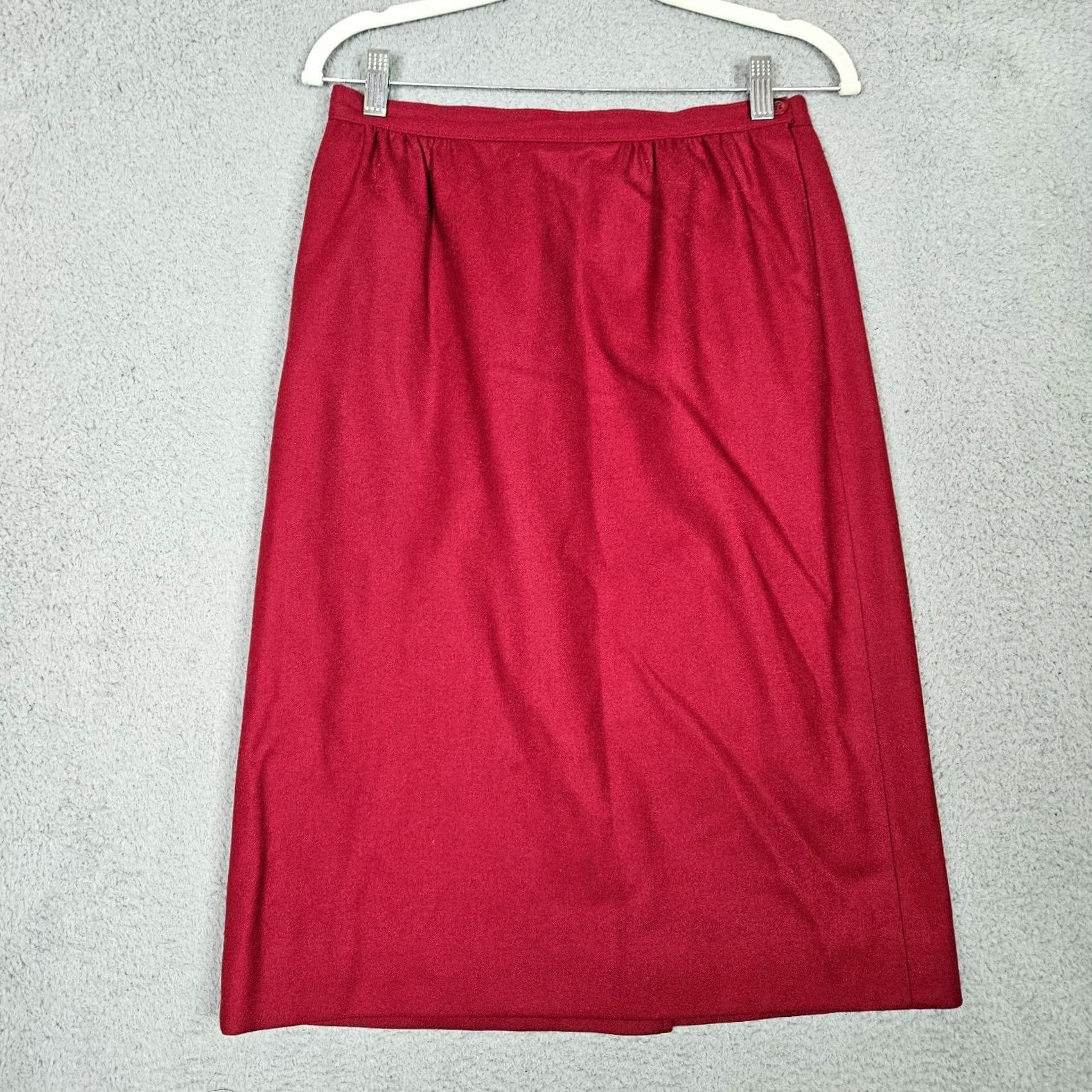 Pendleton VINTAGE Pendleton Skirt Women's A-Line Wool Red 12 Short Lined Vintage Size 34" / US 12 / IT 48 - 2 Thumbnail
