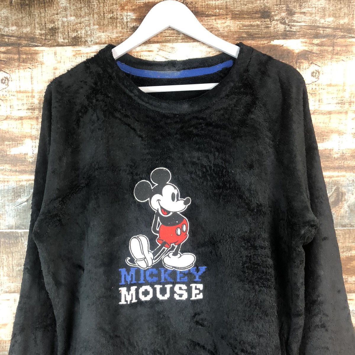 GU × Mickey Mouse GU Mickey Mouse fleece Black Knitwear #A2012 Size US M / EU 48-50 / 2 - 5 Thumbnail