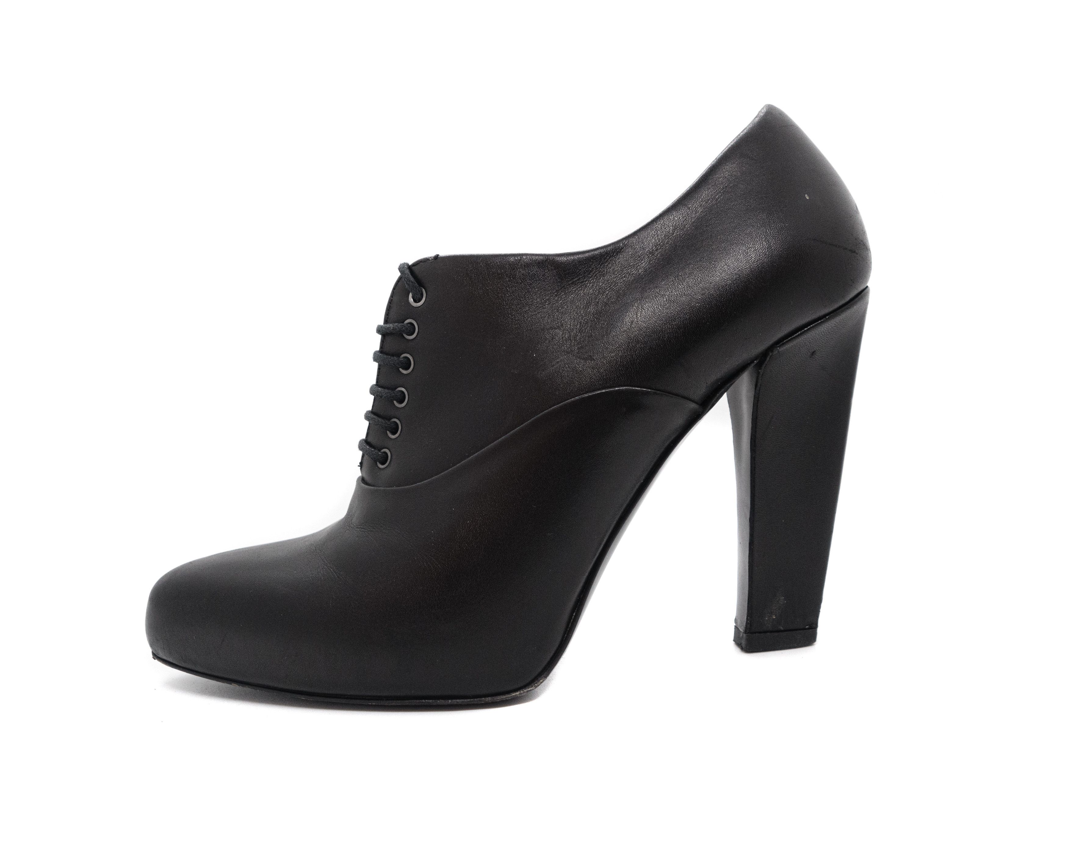 Prada Mainline Leather Ankle Heeled Bootie Size US 8 / IT 38 - 2 Thumbnail