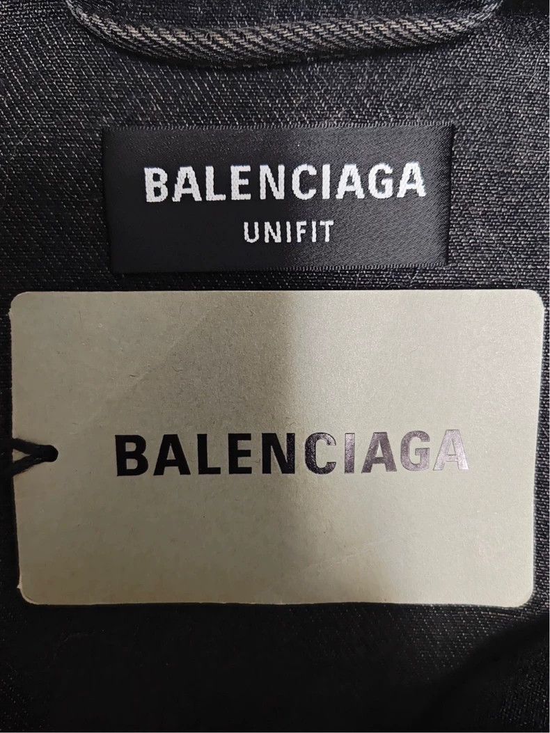 Balenciaga Balenciaga Painted Graffiti Double B Luminous Denim Jacket Size US XS / EU 42 / 0 - 4 Thumbnail