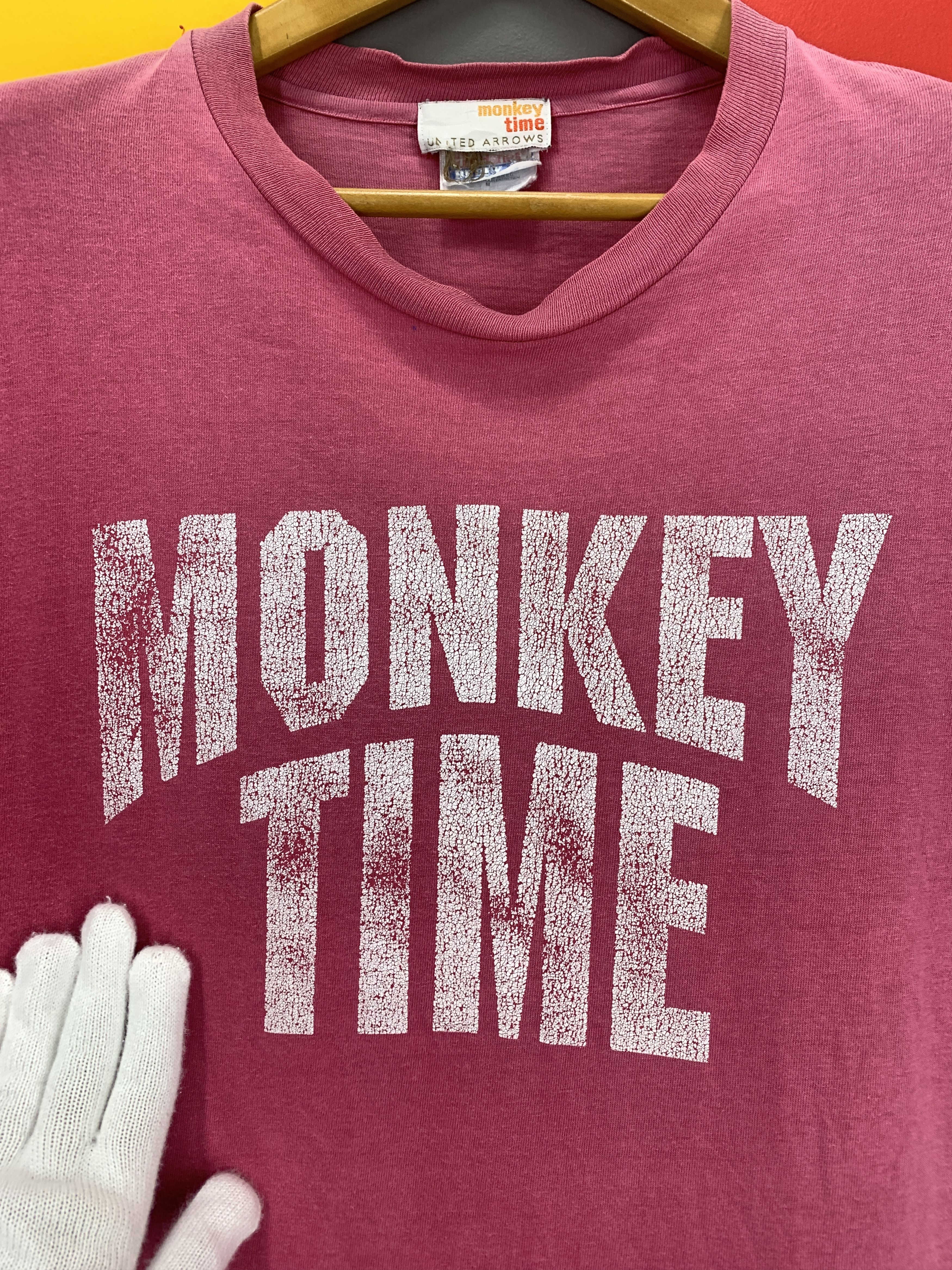 Hanes 90s Vintage MONKEY TIME UNITED ARROWS T Shirt #2264/19 Size US M / EU 48-50 / 2 - 2 Thumbnail