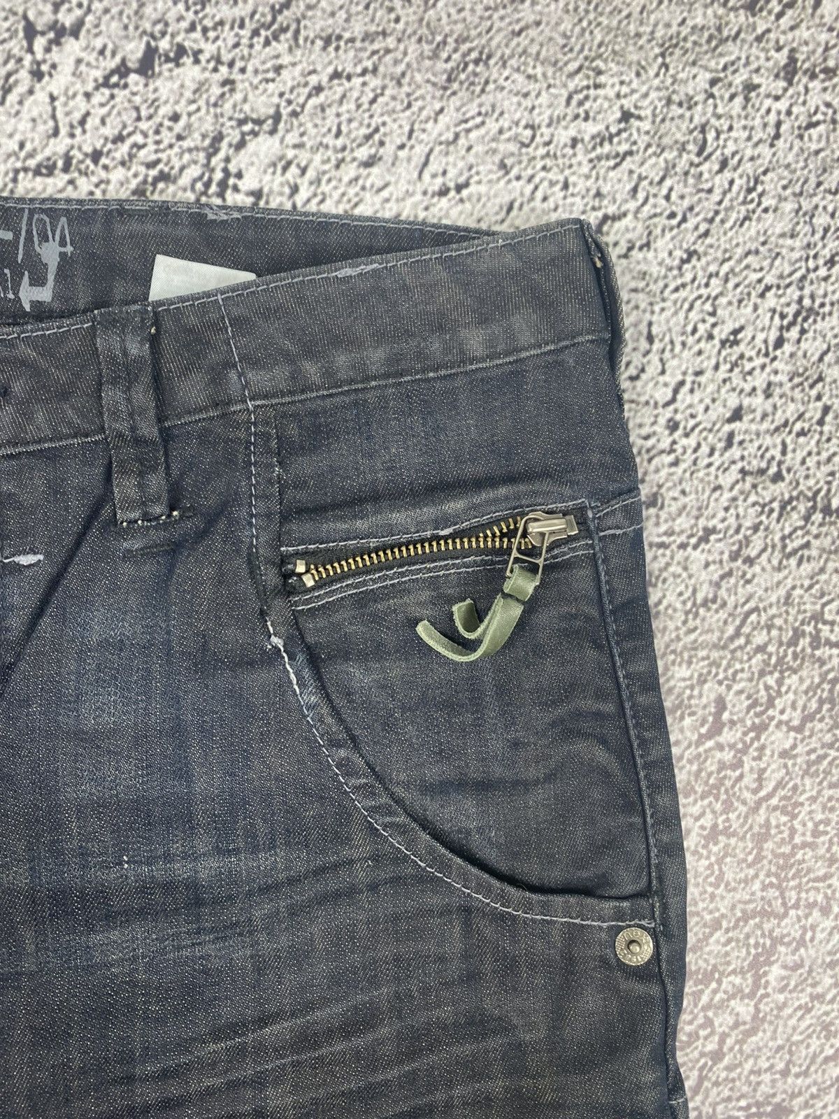 Vintage Vintage Y2K faded denim midi skirt 00s juicy style 12 Size 30" / US 8 / IT 44 - 2 Thumbnail