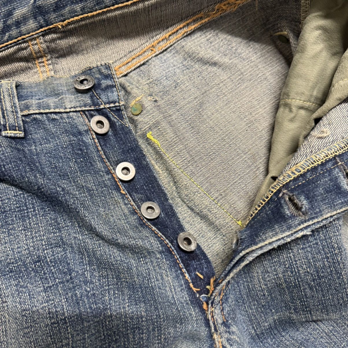 The Real McCoy's Vintage Real McCoys Ultimate Seeker Distessed Denim Jeans Size US 30 / EU 46 - 23 Thumbnail