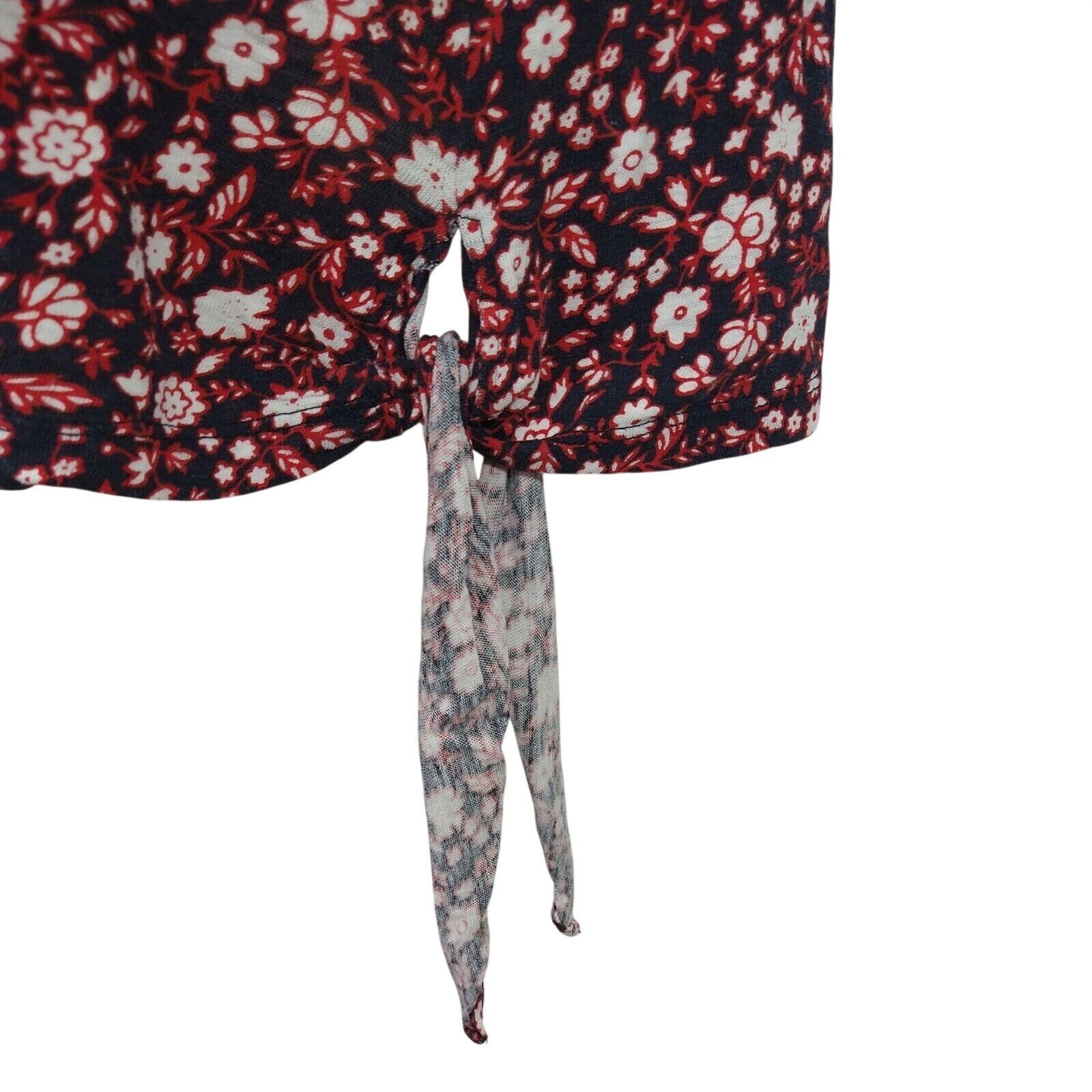 Talbots Talbots Top Shirt Women Size M Floral Blue Red Linen Cotton Size M / US 6-8 / IT 42-44 - 4 Thumbnail