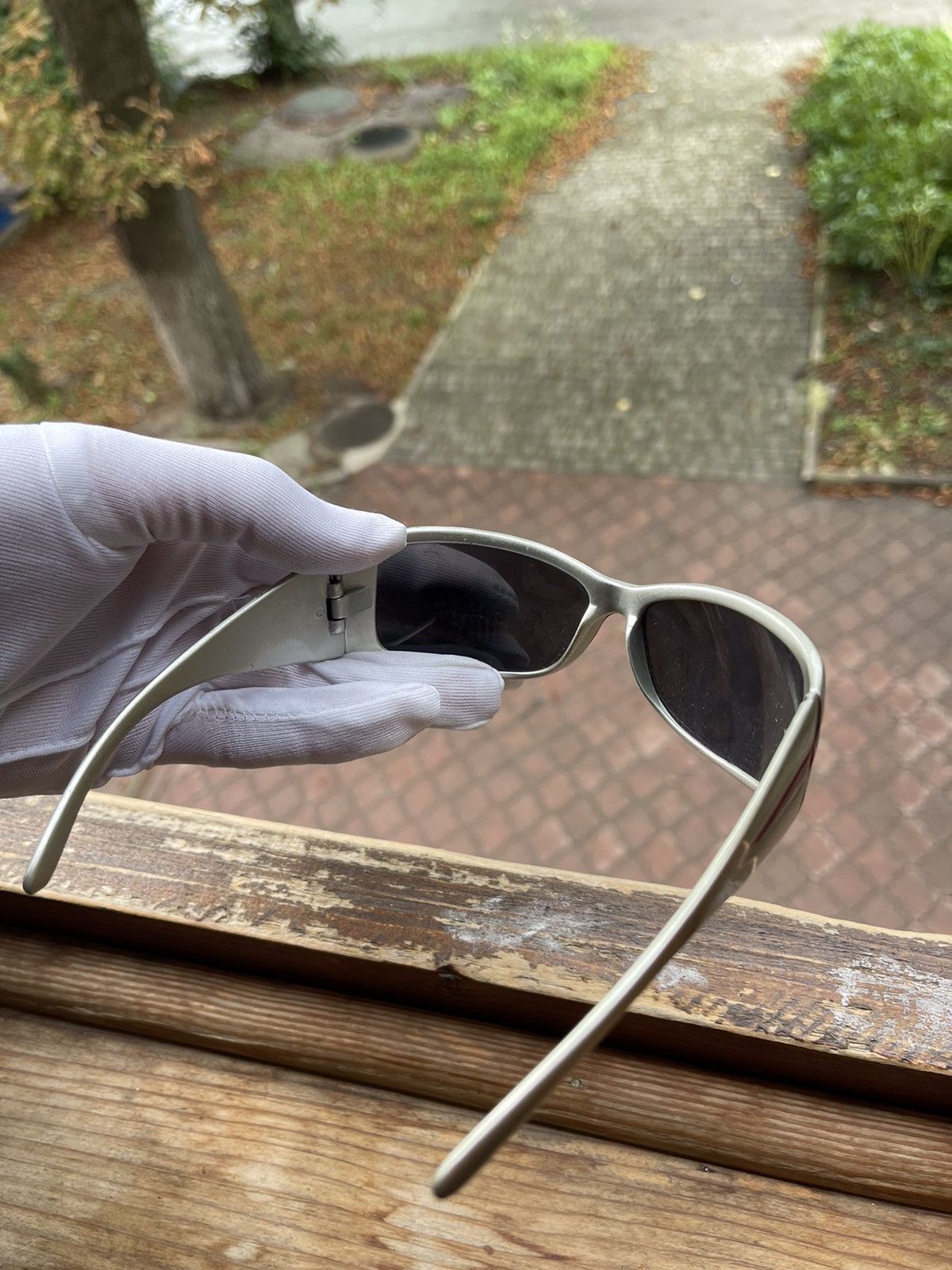 Vintage Vintage 90s Sunglasses Size ONE SIZE - 4 Thumbnail