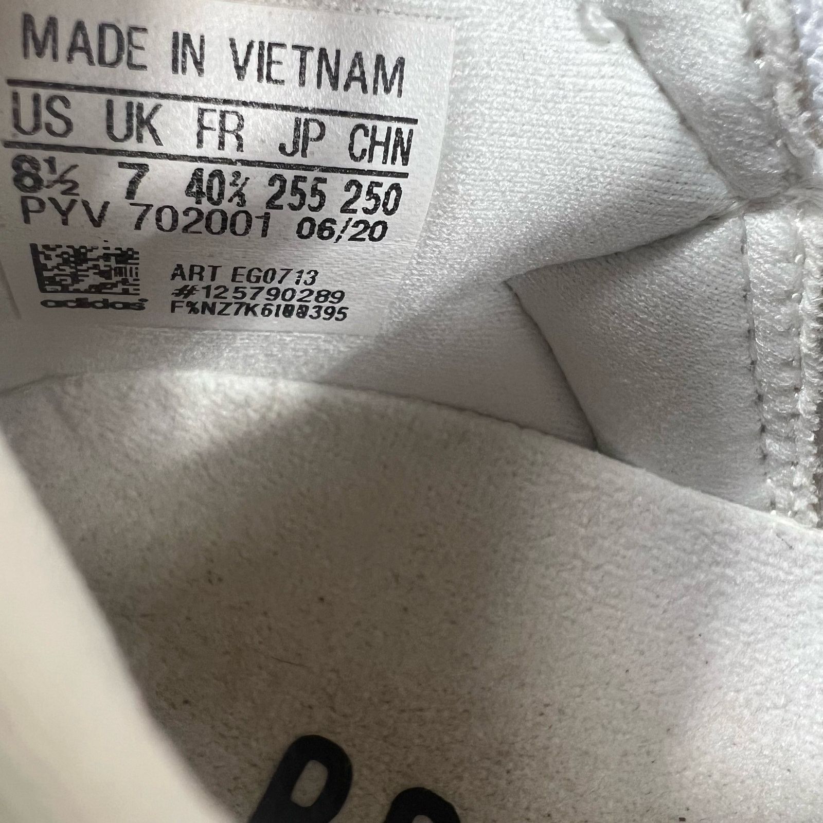 Adidas Adidas Ultraboost 20 white womens 8.5 Size US 8.5 / IT 38.5 - 8 Thumbnail