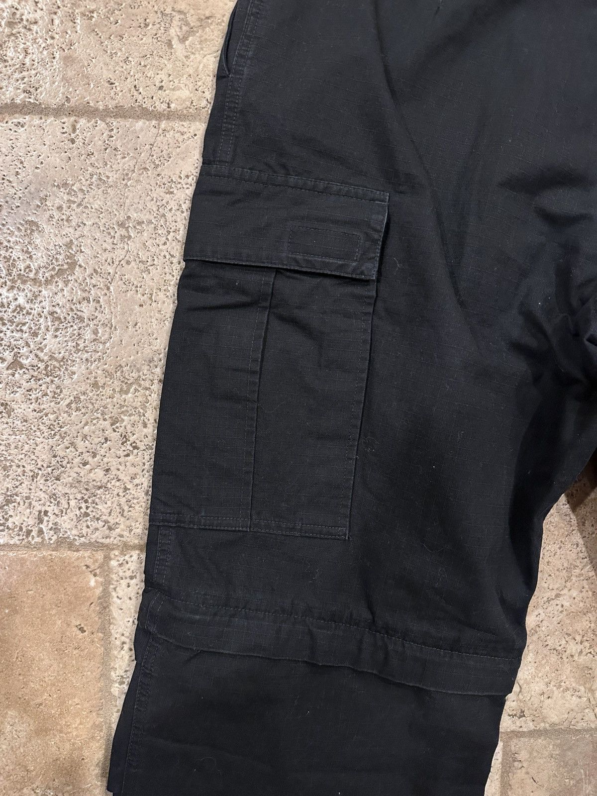 Balenciaga Balenciaga Wide Leg Black Ripstop Cargo Trousers Pants Size US 34 / EU 50 - 11 Thumbnail