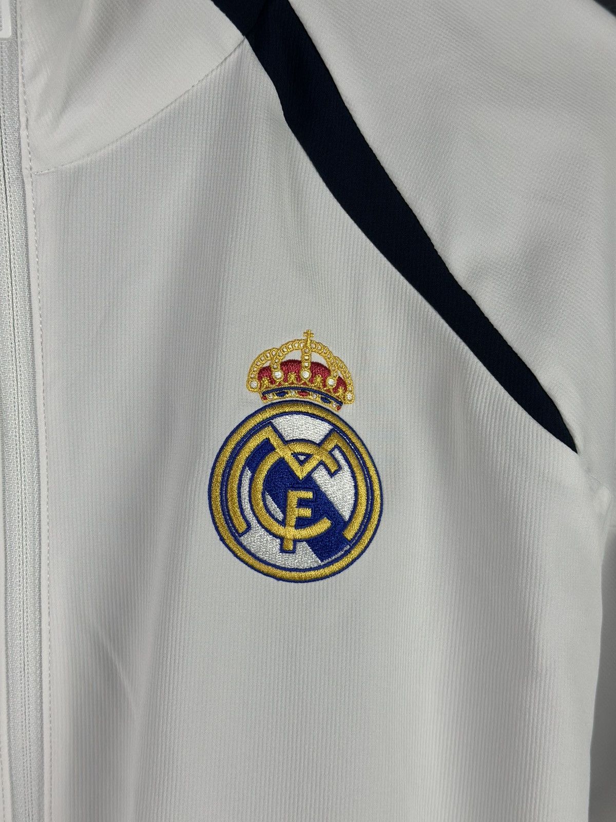 Vintage Vintage Adidas Real Madrid Track Jacket Size US L / EU 52-54 / 3 - 5 Thumbnail