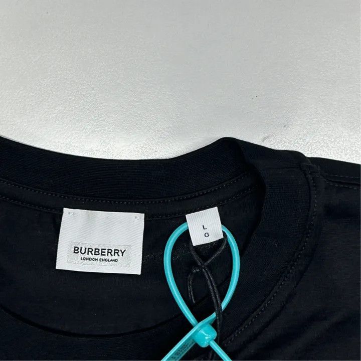 Burberry Burberry Burberry Black Short Sleeve T-Shirt with Logo-250 Size US L / EU 52-54 / 3 - 2 Thumbnail