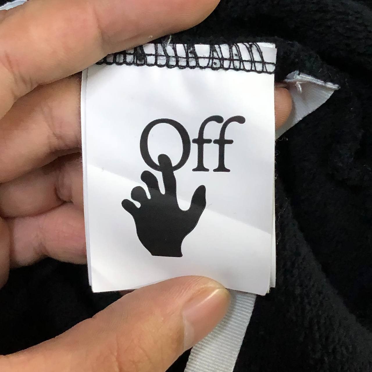 Off-White Off-White Acrylic arrows hoodie Size US M / EU 48-50 / 2 - 13 Thumbnail