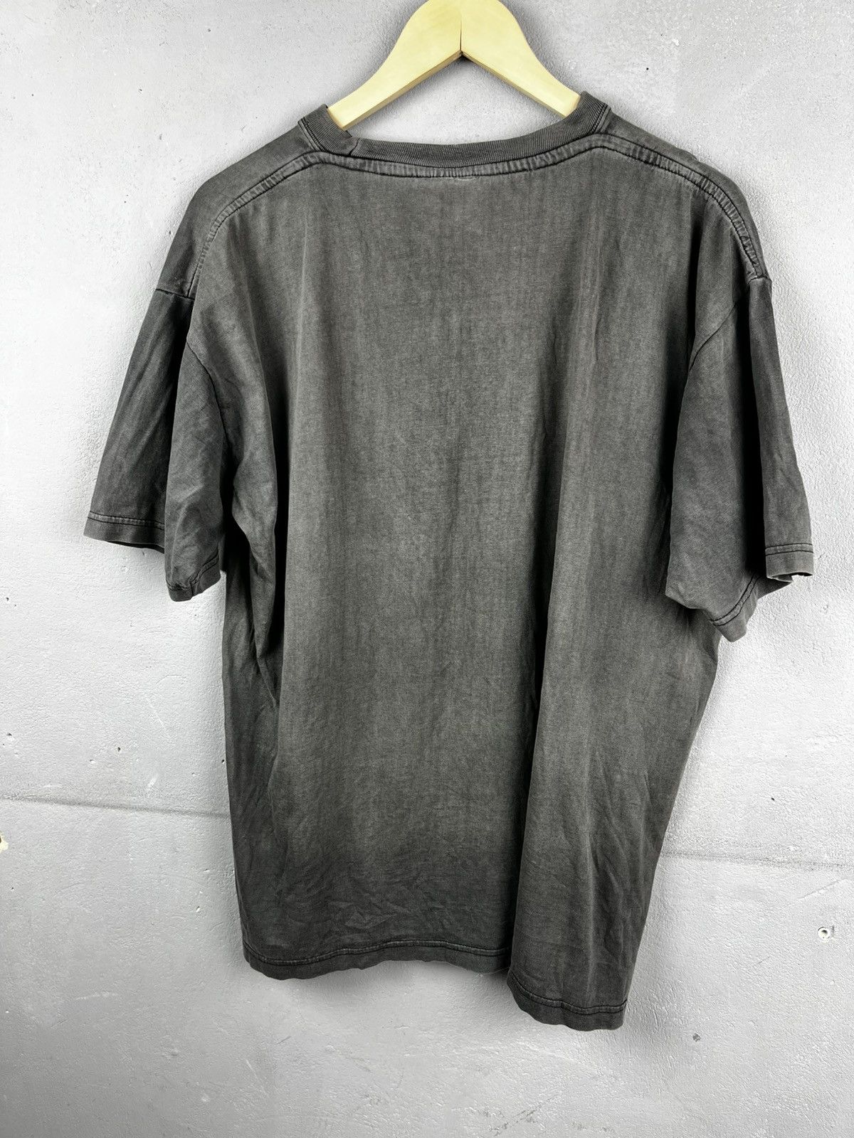 Band Tees Thriller t shirt vintage Size US XL / EU 56 / 4 - 11 Thumbnail