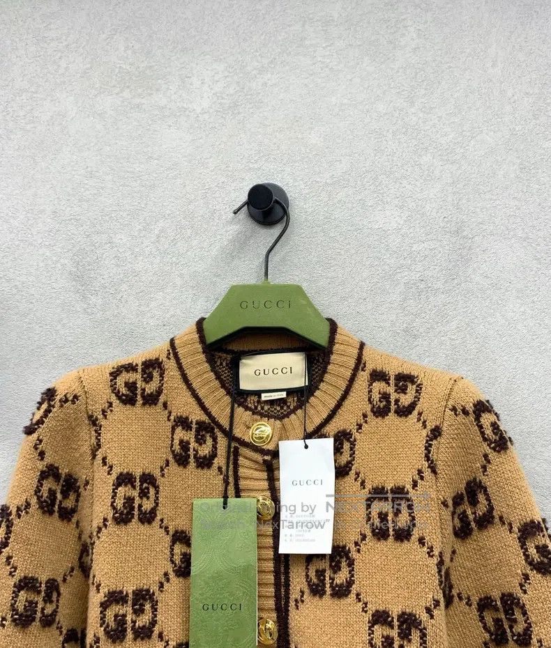 Gucci Gucci Logo pattern full-print camel-coloured long-sleeved Size XXS / US 00 / IT 34 - 4 Thumbnail