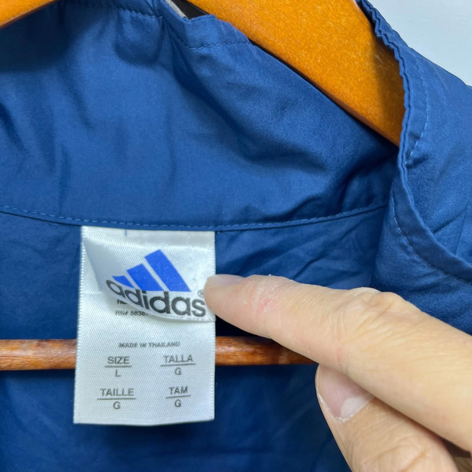 Adidas Vintage Adidas Full Zip Windbreaker Jacket Large Size US L / EU 52-54 / 3 - 5 Thumbnail