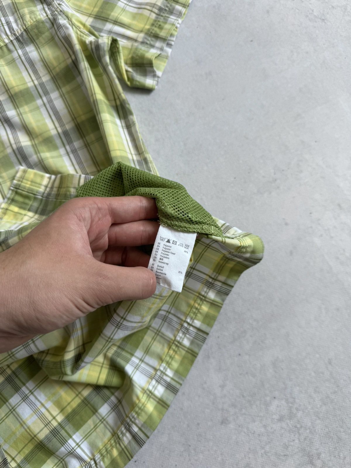 Fjallraven Fjällräven Short Sleeve Men’s Lightweight Outdoor Shirt Size US L / EU 52-54 / 3 - 10 Thumbnail