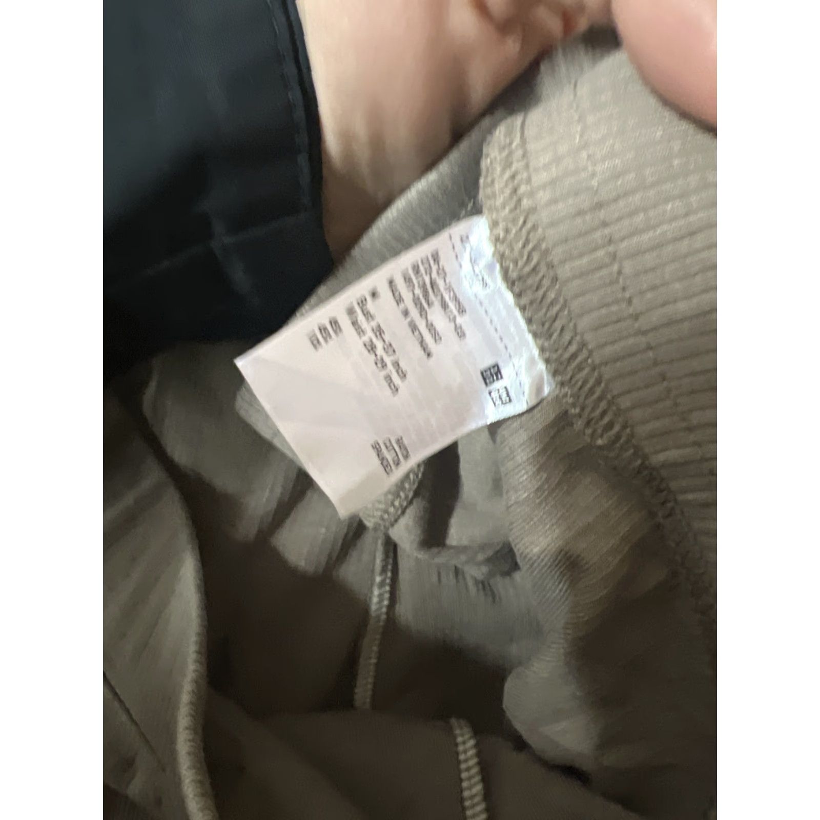 Uniqlo Uniqlo Womens Pants Beige M Stretch Size 24" / US 00 / IT 34 - 4 Thumbnail