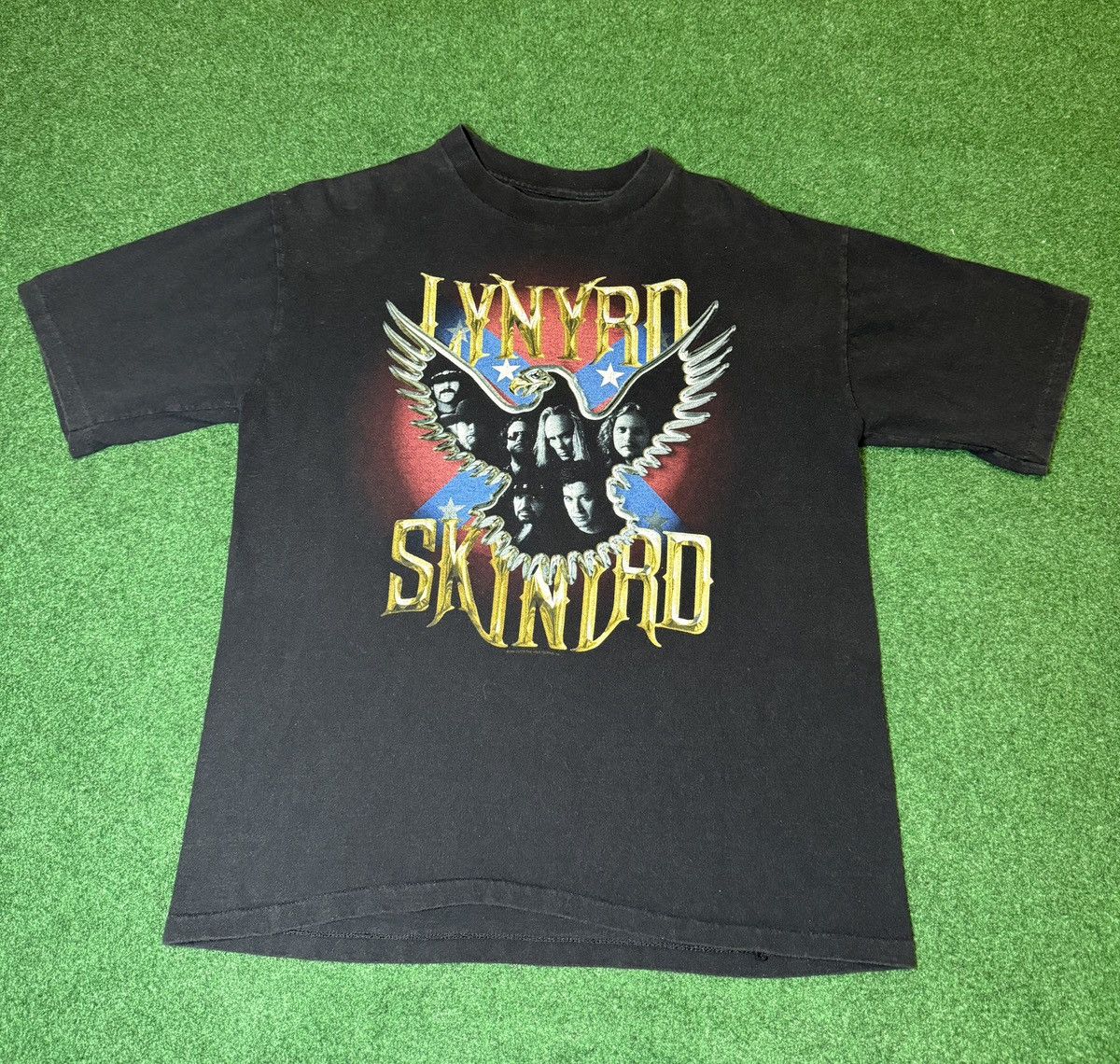 Band Tees × Vintage Vintage 90s Y2K Lynyrd Skynyrd Mens Large Band Tour T Shirt Size US L / EU 52-54 / 3 - 1 Thumbnail