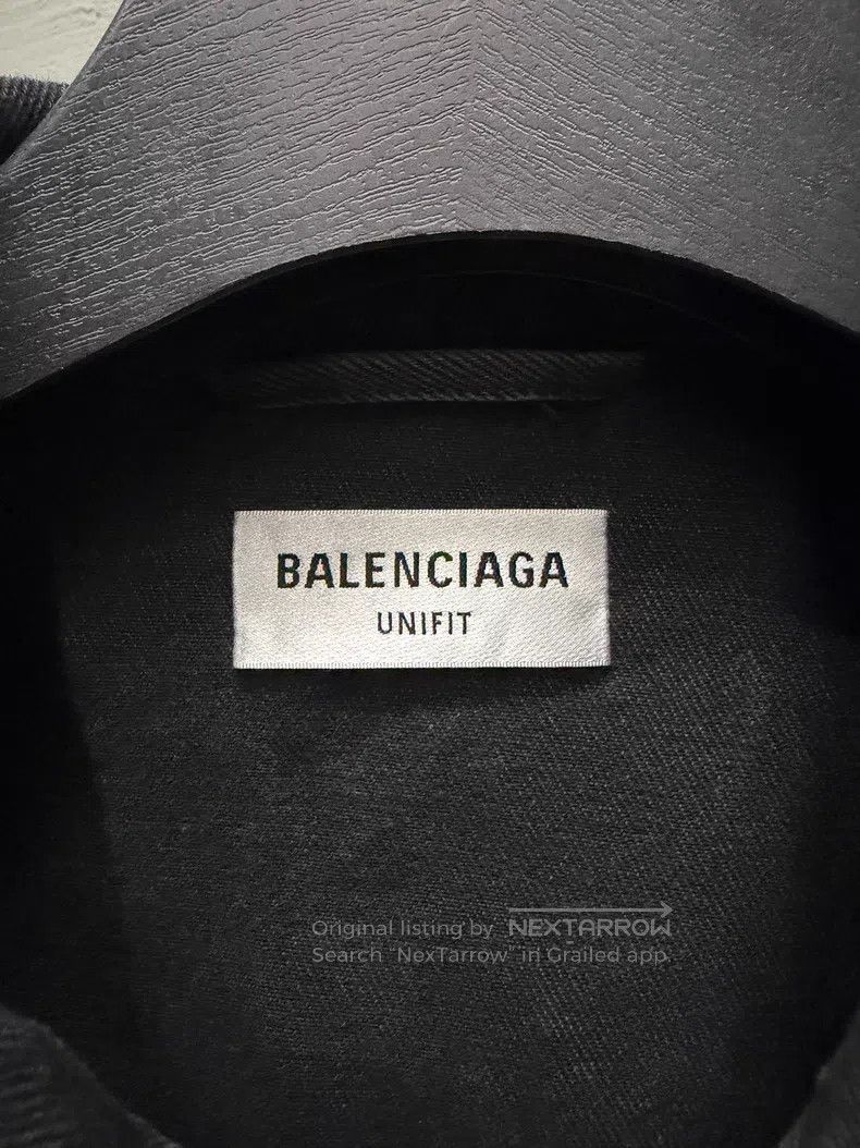 Balenciaga Balenciaga Double B spray-painted denim jacket Size US M / EU 48-50 / 2 - 4 Thumbnail