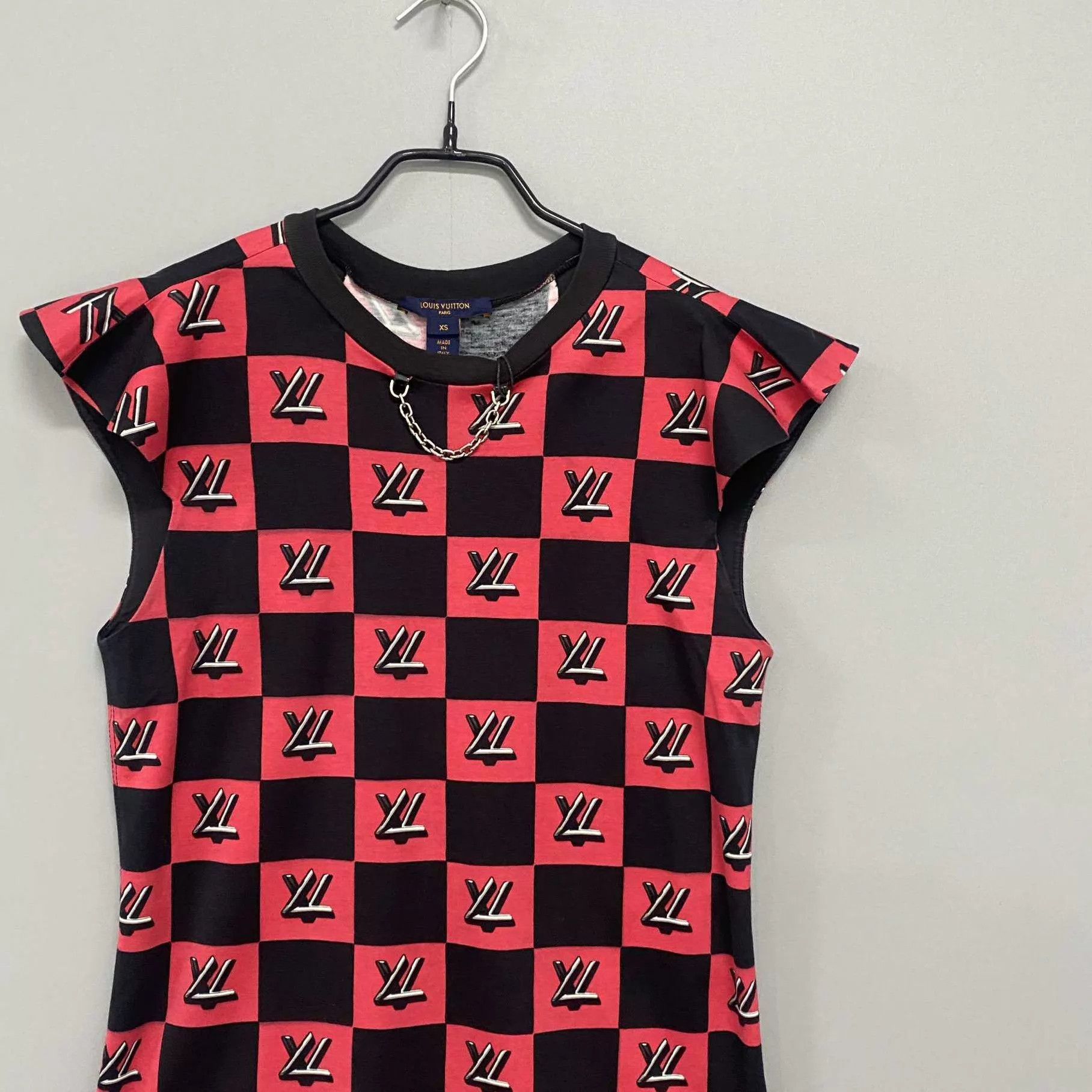 Louis Vuitton LV Women's Black Red Checkered Ruffled SS Top XS Size XS / US 0-2 / IT 36-38 - 2 Thumbnail