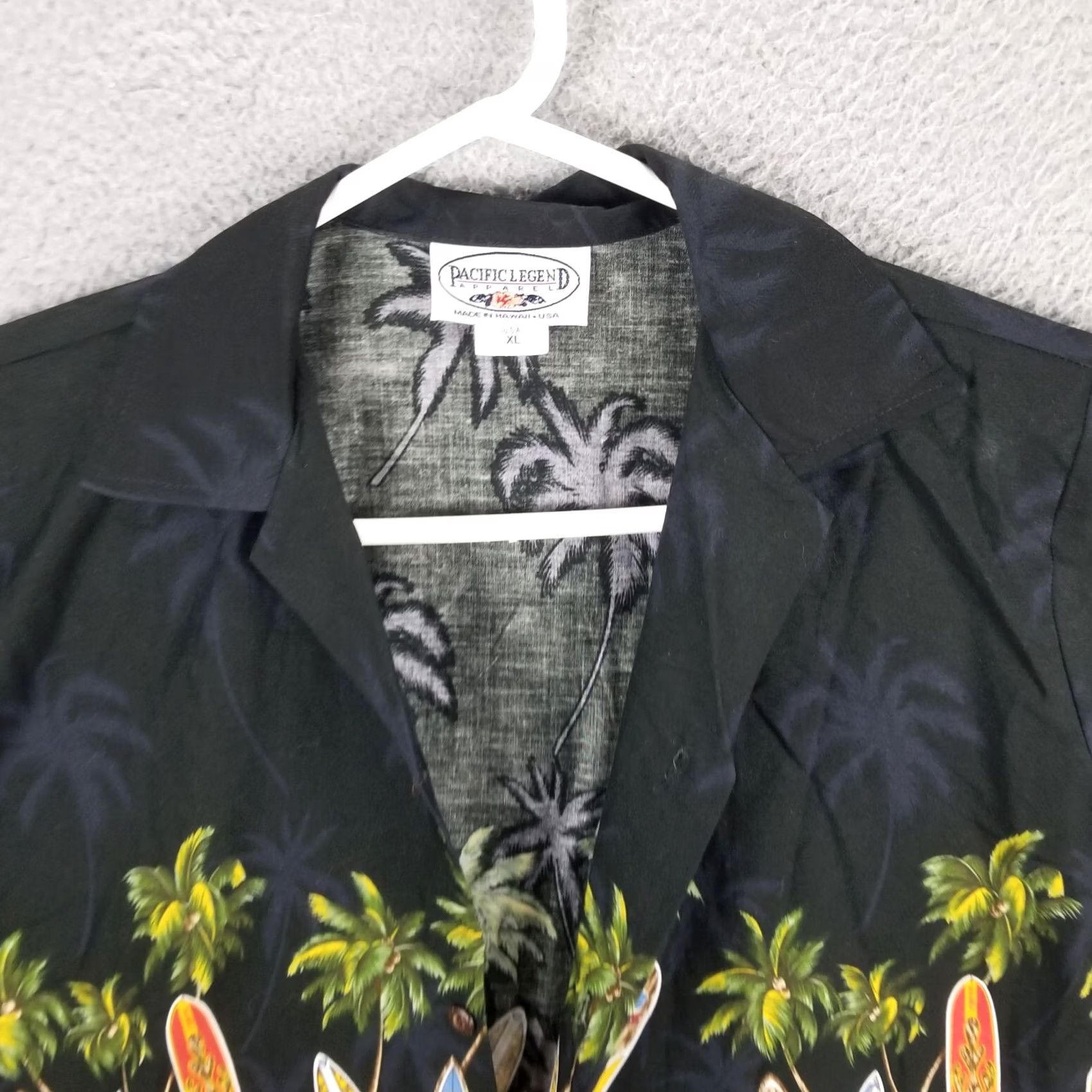 Vintage Vtg Pacific Legend Hawaiian Shirt Mens Medium Black Cotton Short Sleeve Button-Up Collared Cars Theme Surfing 90s Vintage Mens Size US M / EU 48-50 / 2 - 2 Thumbnail