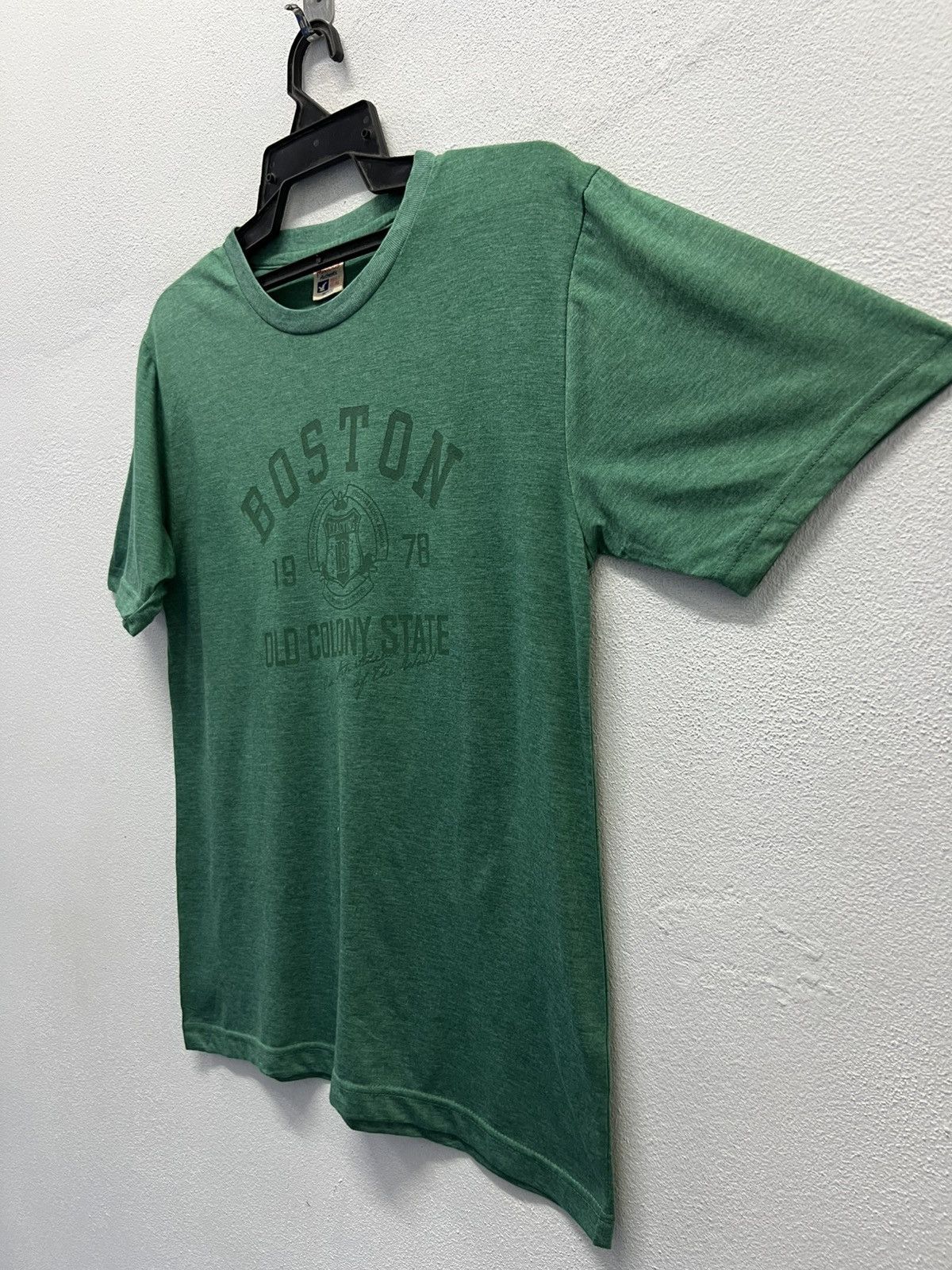 Vintage VINTAGE PLUVIOUS BOSTON 1978 OLD COLONY STATE SHIRT Size US M / EU 48-50 / 2 - 4 Thumbnail