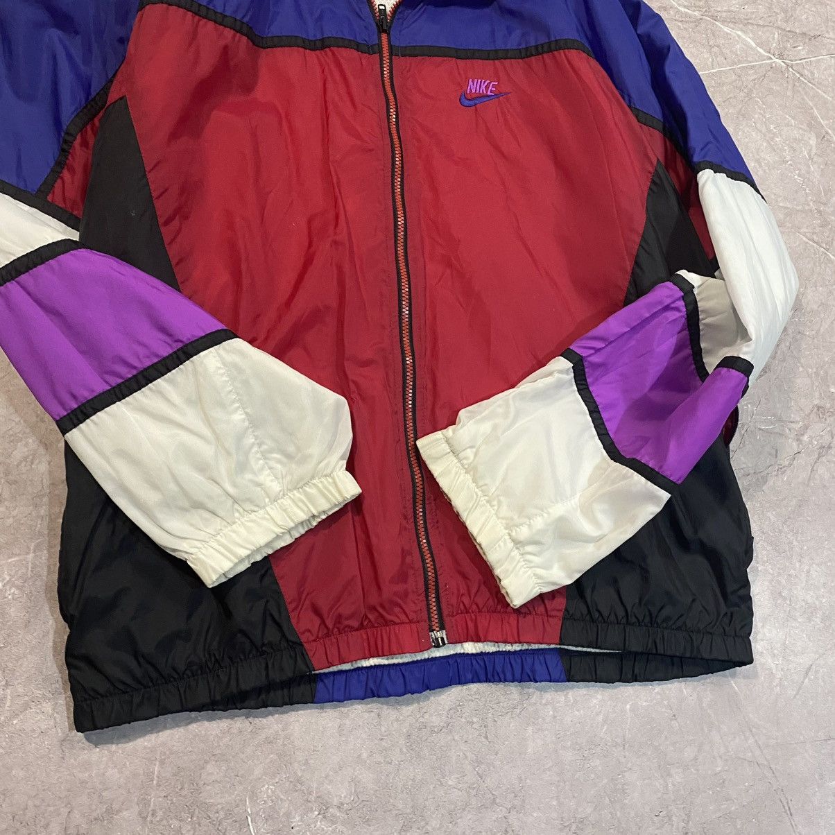 Nike VINTAGE NIKE NYLON LIGHT JACKET USA 90S Size US L / EU 52-54 / 3 - 6 Thumbnail