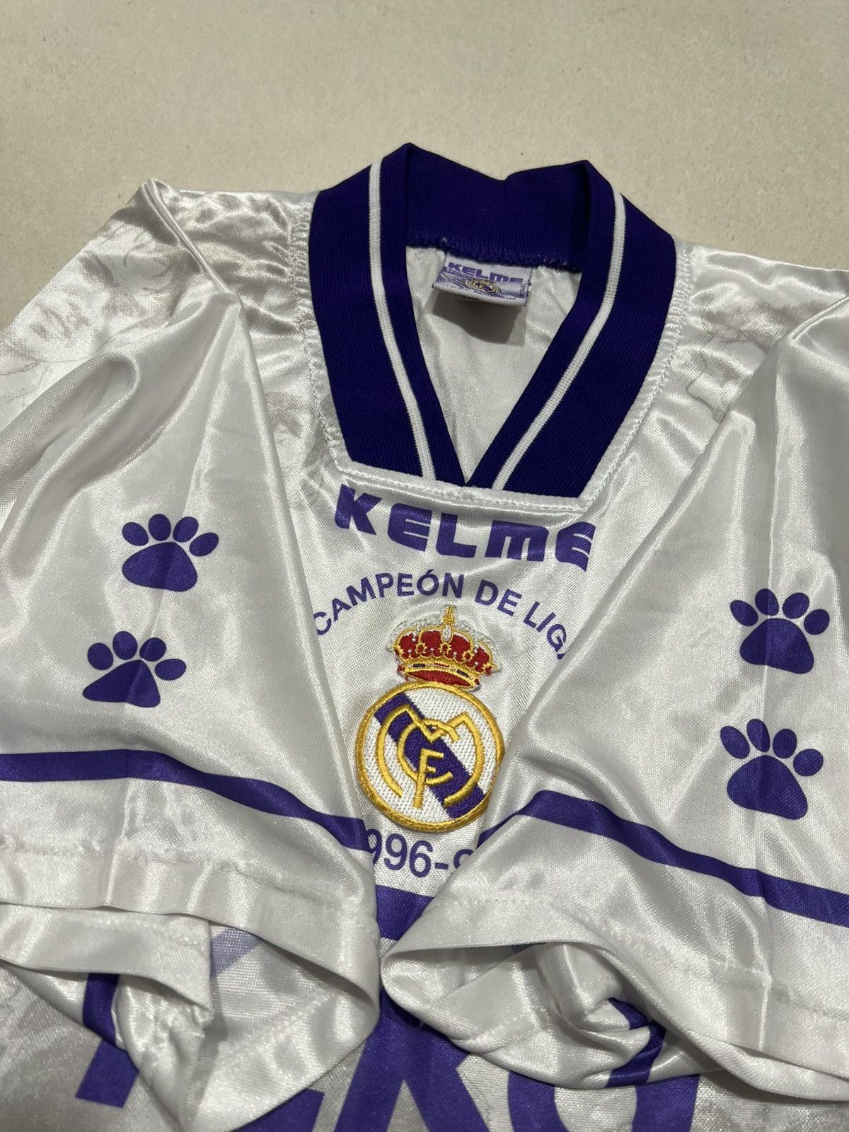 Vintage Real Madrid 1996/97 Kelme Campeon De Liga Jersey Size US L / EU 52-54 / 3 - 6 Thumbnail