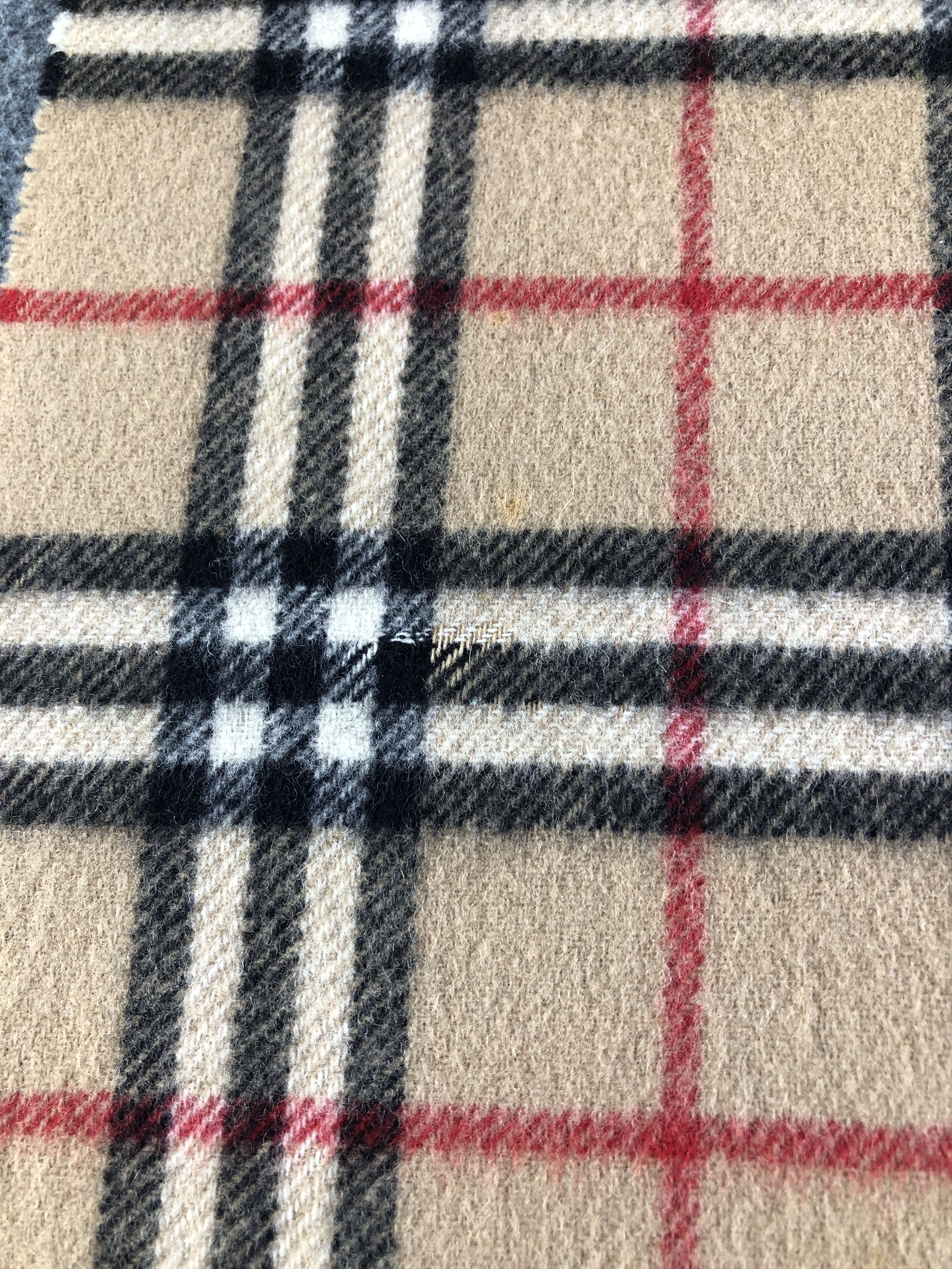 Burberry Burberrys Scarf / Muffler / Neckwear SS1325 Size ONE SIZE - 6 Thumbnail