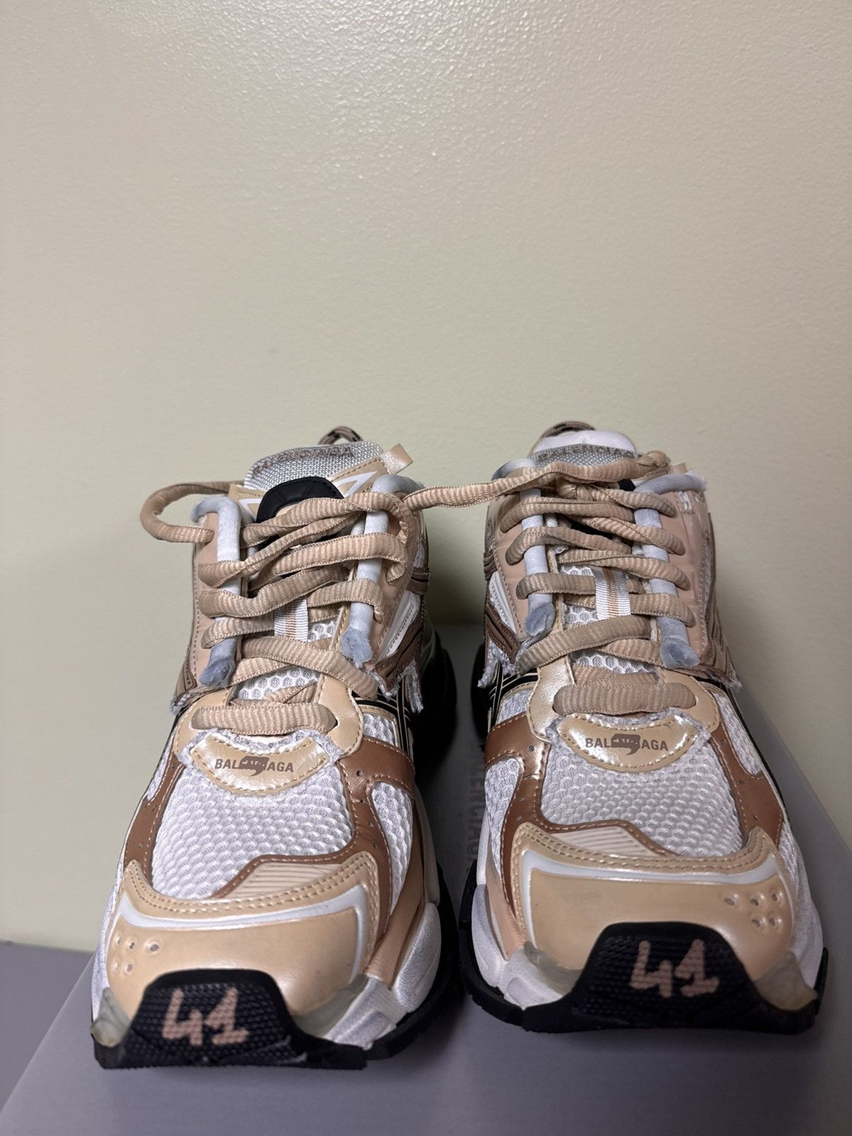Balenciaga Balenciaga khaki runner 41 Size US 8 / EU 41 - 4 Thumbnail