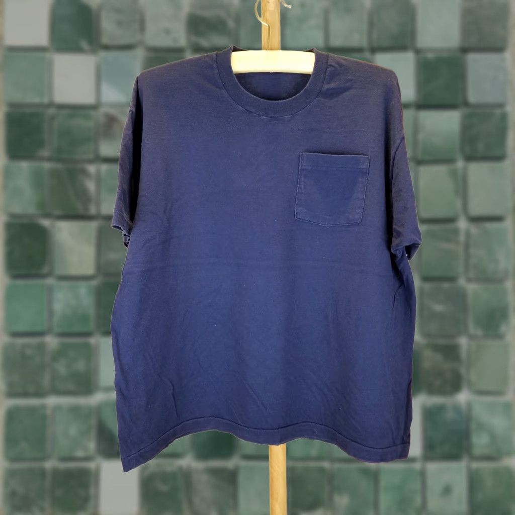 Fruit Of The Loom VINTAGE Fruit of the Loom T-Shirt Navy Pocket 80s Selvedge Blue Cotton Men XL Size US XL / EU 56 / 4 - 1 Thumbnail