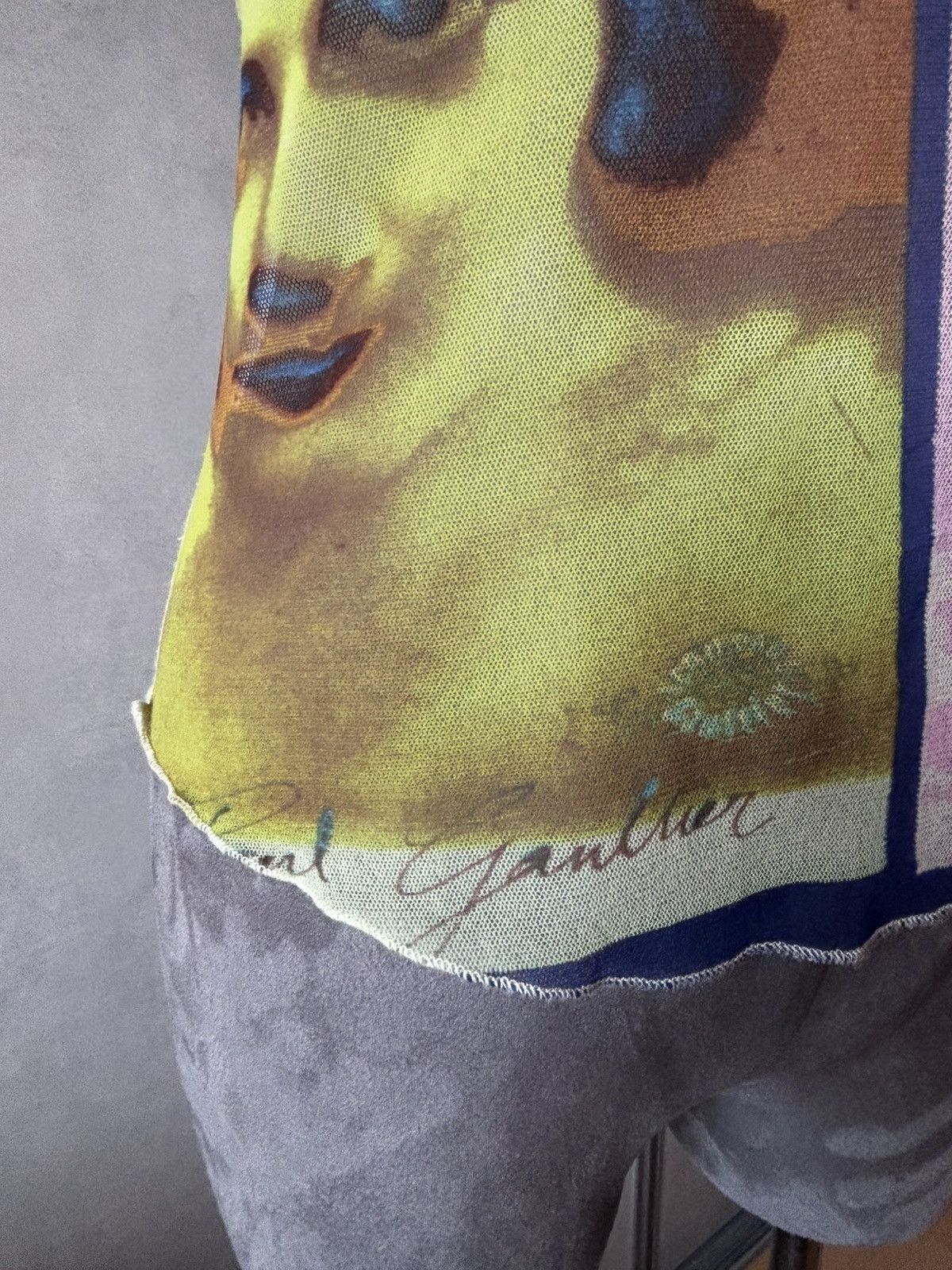 Jean Paul Gaultier Jean Paul Gaultier Y2K Mesh Top Pop Art – Archive Piece S Size S / US 4 / IT 40 - 2 Thumbnail