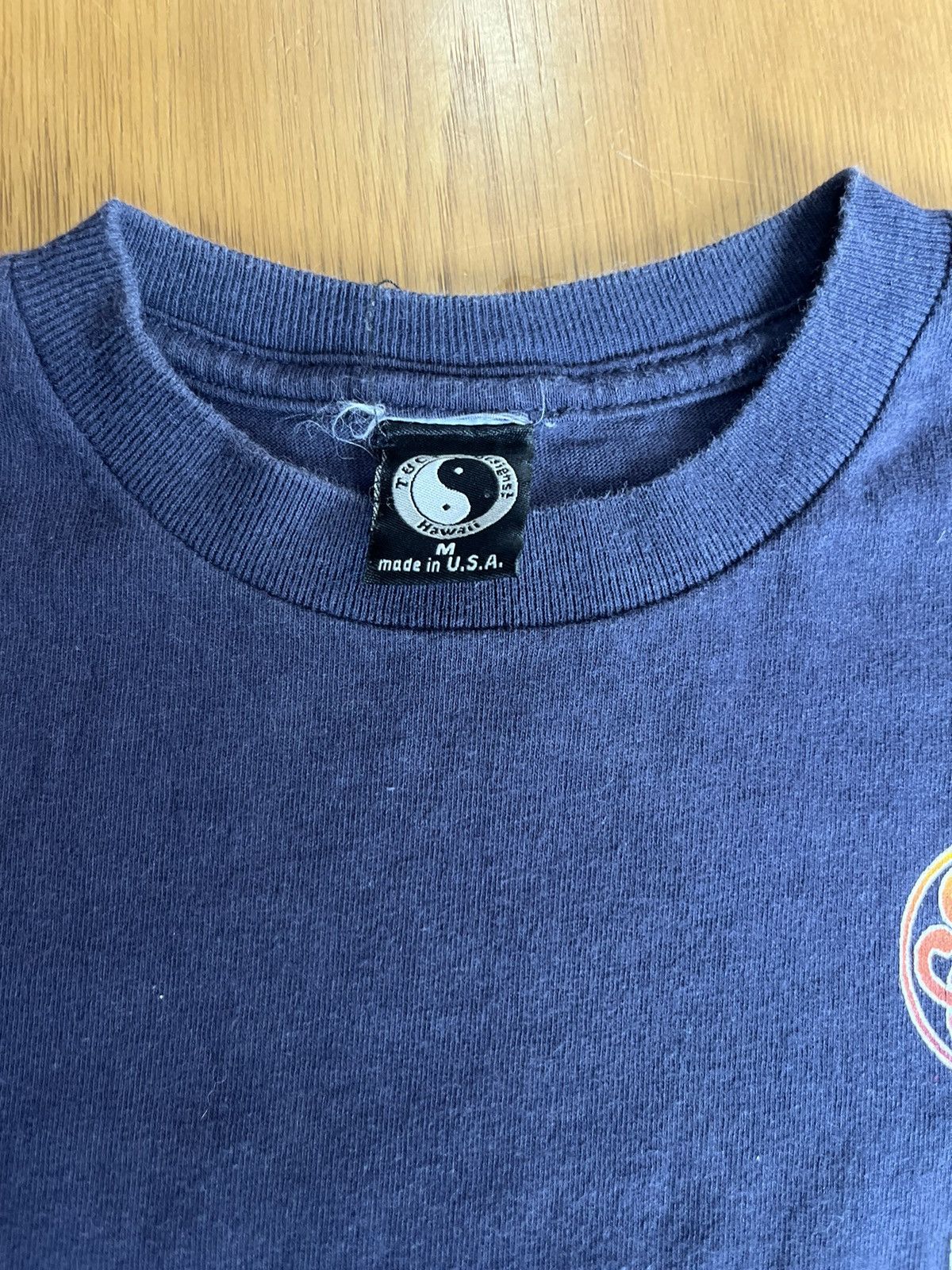 Vintage Vintage T&C Surf Designs Hawaii YIN-YANG Dragon 90’s Tshirt Size US XS / EU 42 / 0 - 5 Thumbnail
