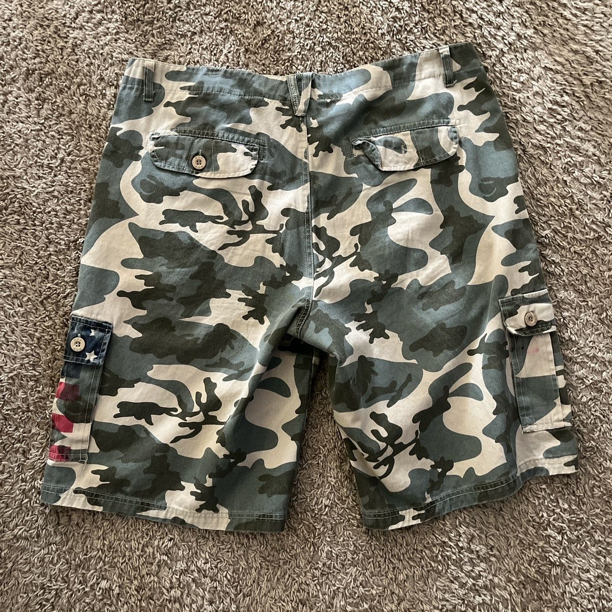 Other Camo Shorts Size US 40 / EU 56 - 2 Thumbnail