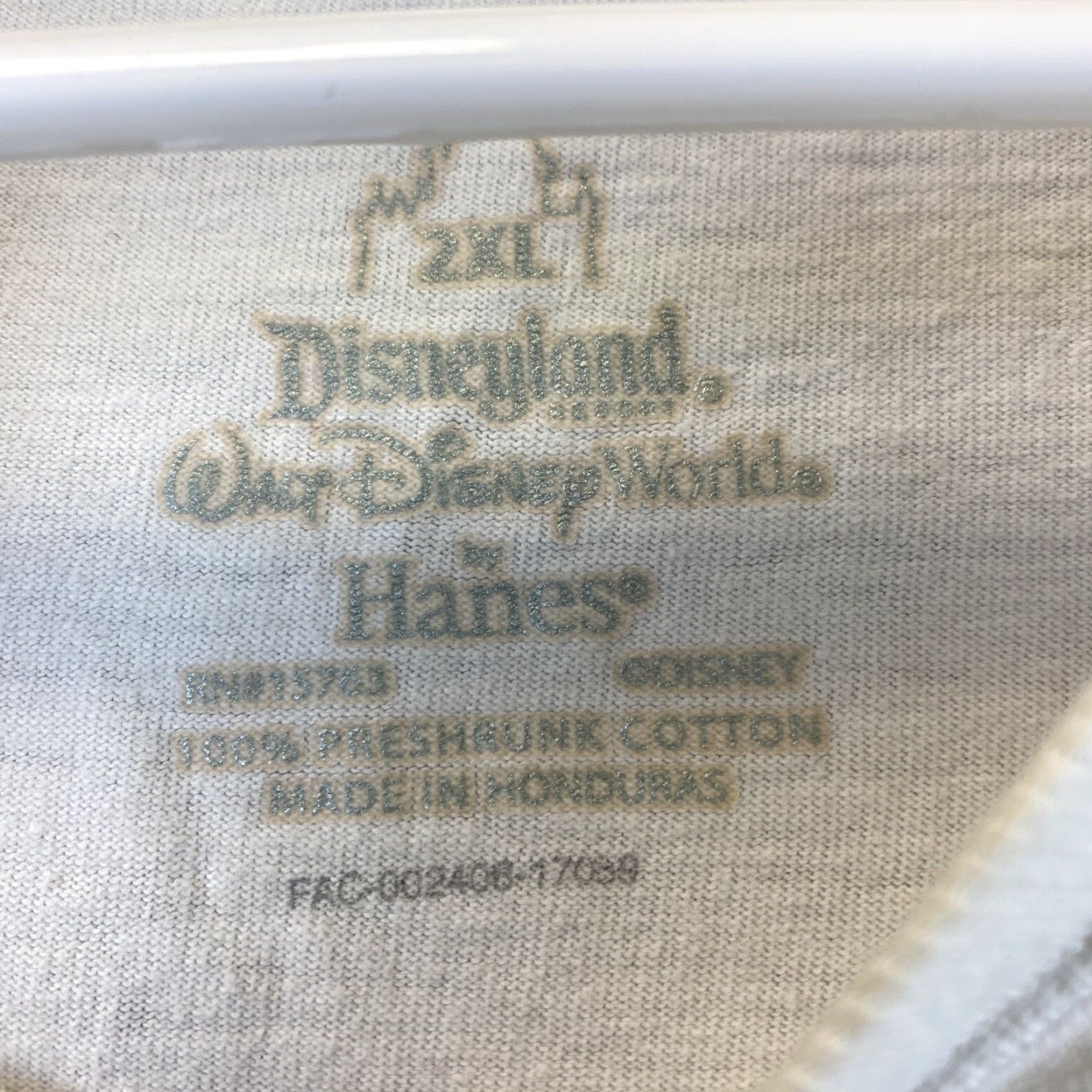 Hanes Hanes Disney 90s Long Sleeve Shirt Adult 2XL White Casual Crew Neck Mens Size US XXL / EU 58 / 5 - 4 Thumbnail