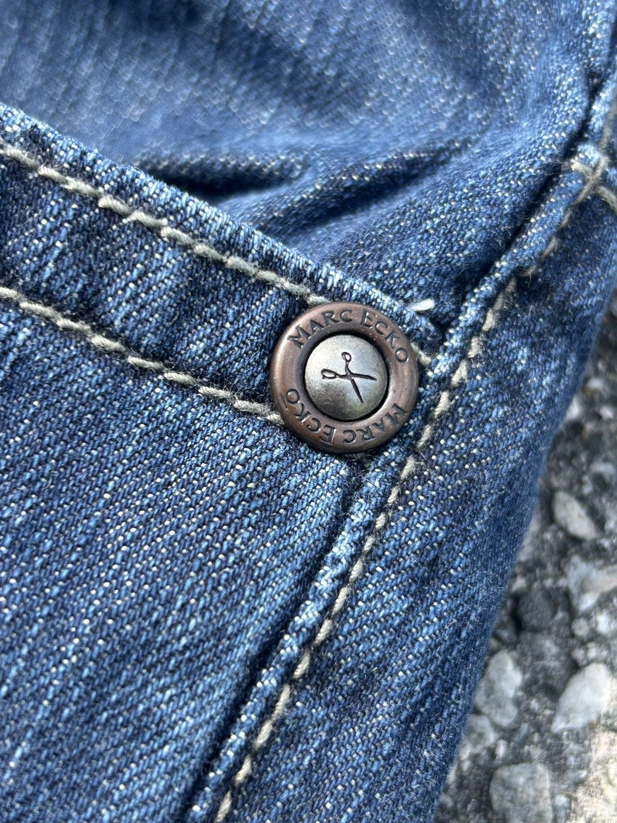 Marc Ecko Marc Eckō 70’s Bootcut Embroidered Distressed Jeans Size US 36 / EU 52 - 7 Thumbnail