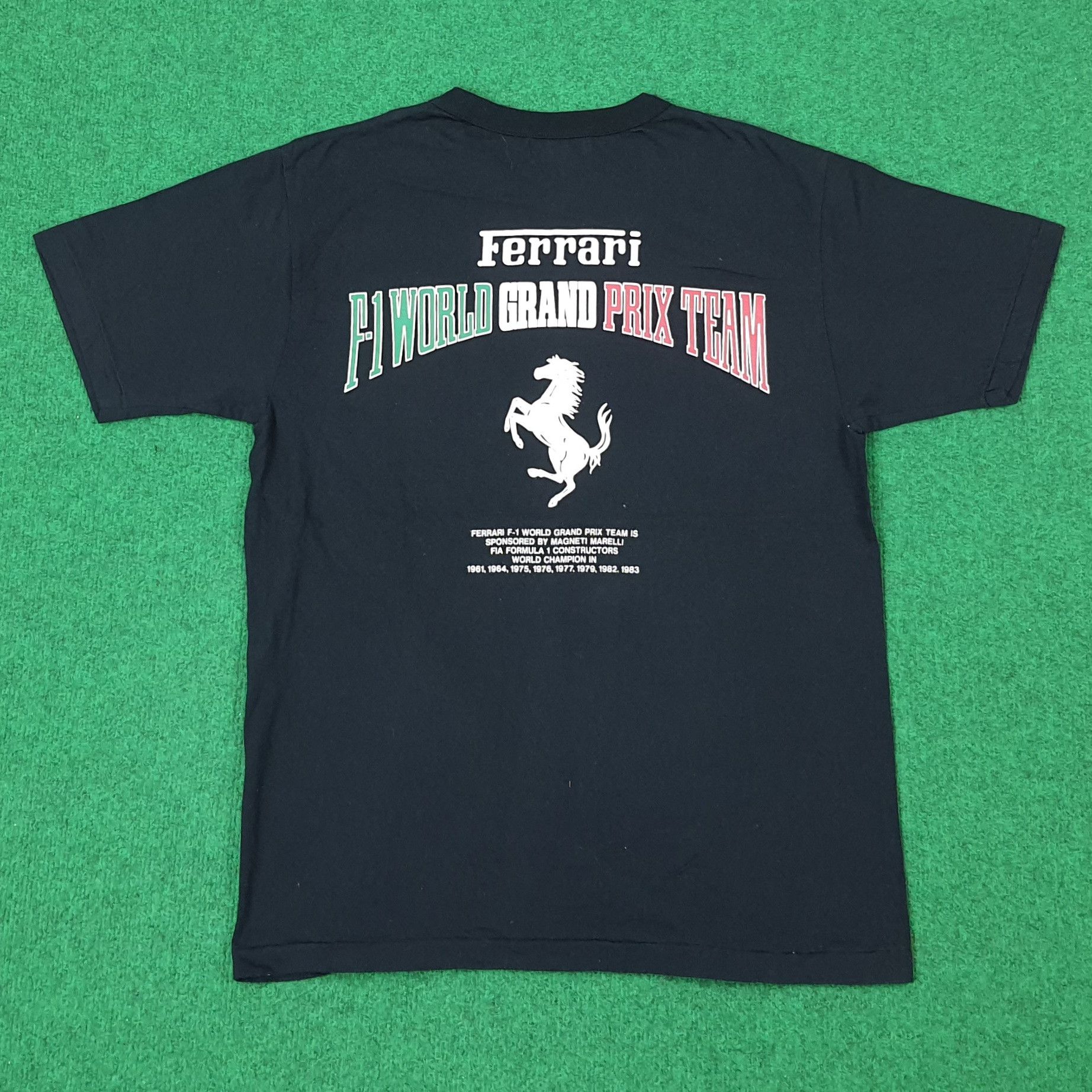 Ferrari × Vintage Vintage Ferrari F-1 Magneti Marelli Racing Tshirt C219N54 Size US M / EU 48-50 / 2 - 1 Thumbnail