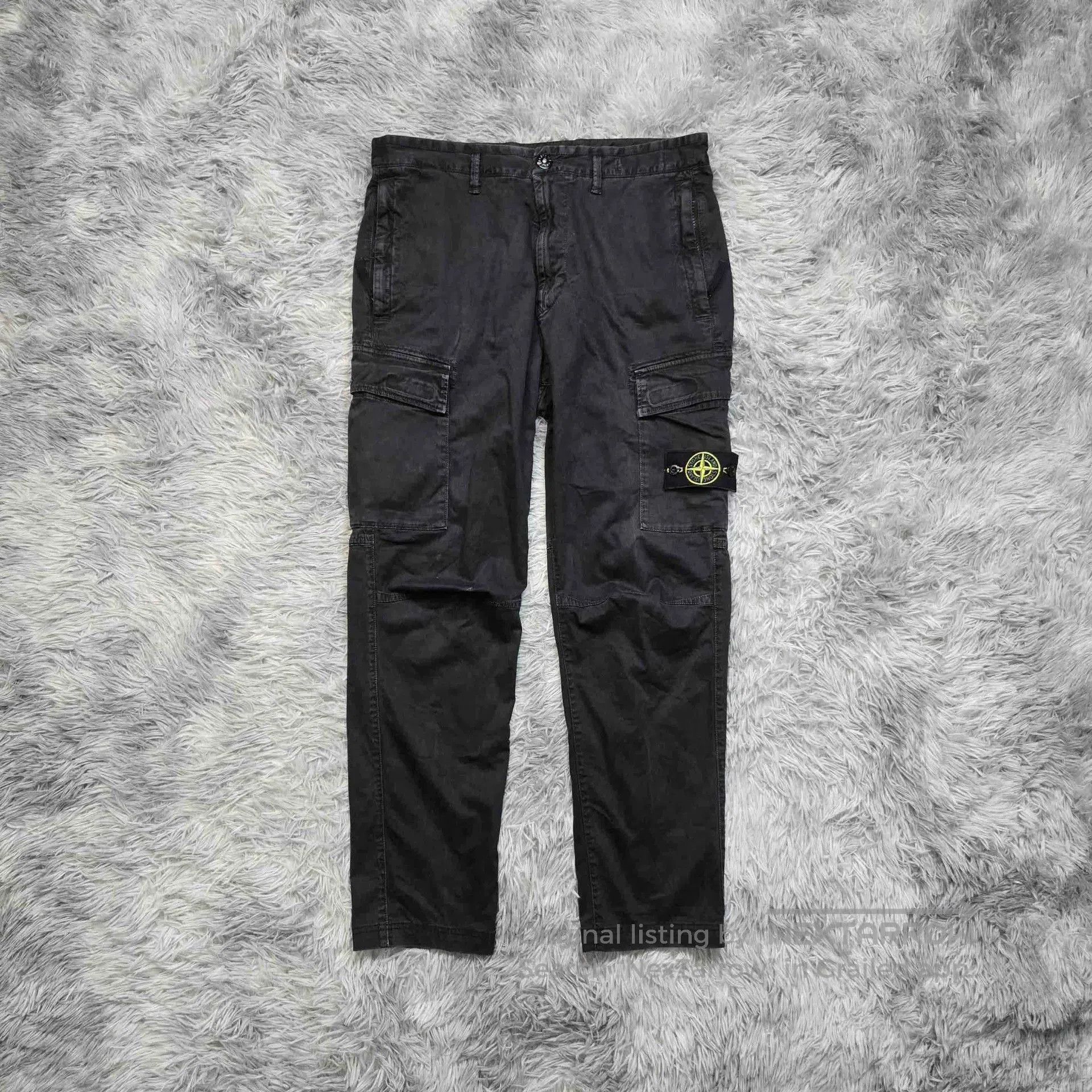 Stone Island stone island black cargo pants for men. Size US 32 / EU 48 - 1 Thumbnail