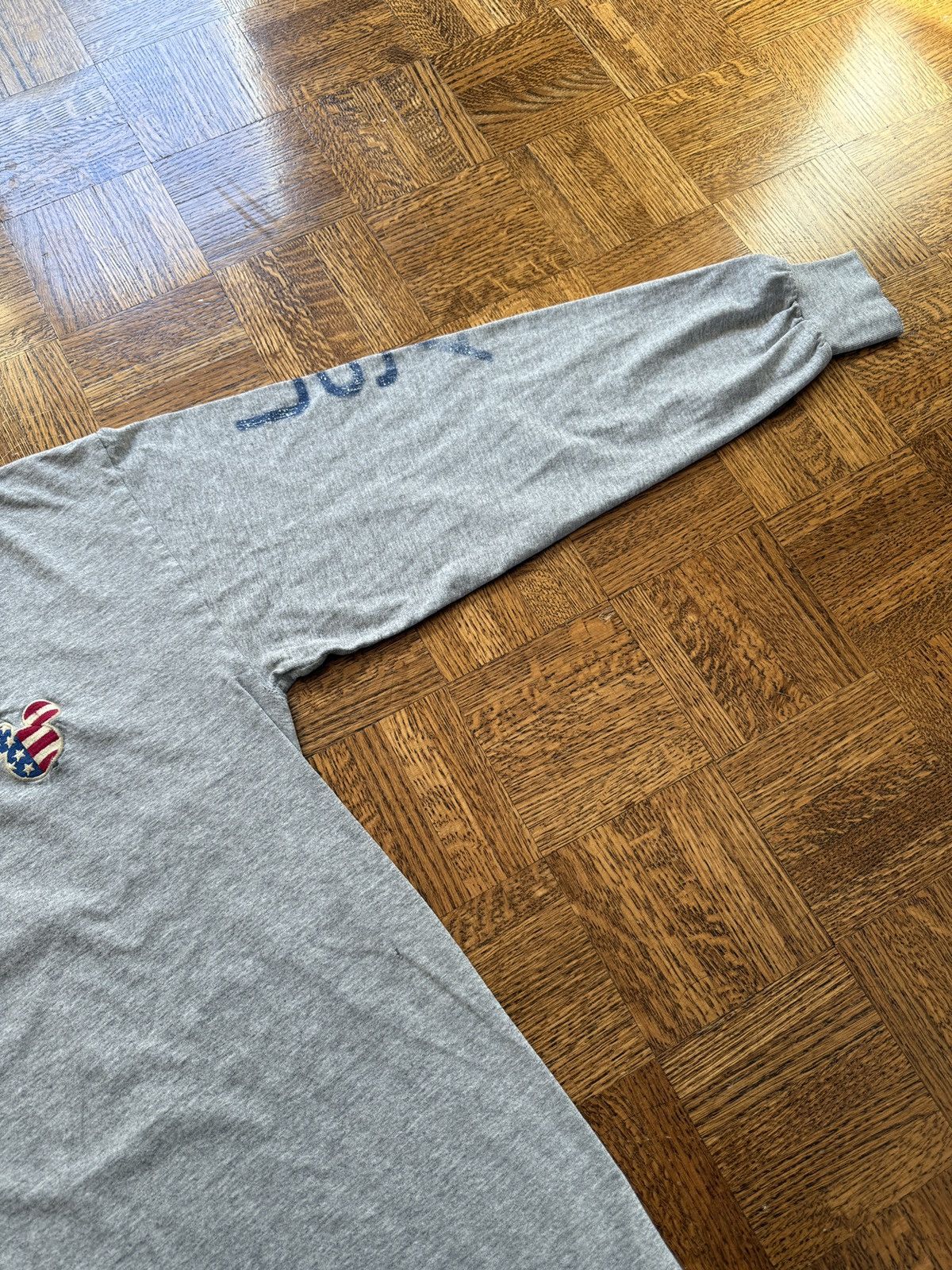 Disney Vintage Walt Disney World USA Embroidered Tee Size US M / EU 48-50 / 2 - 8 Thumbnail