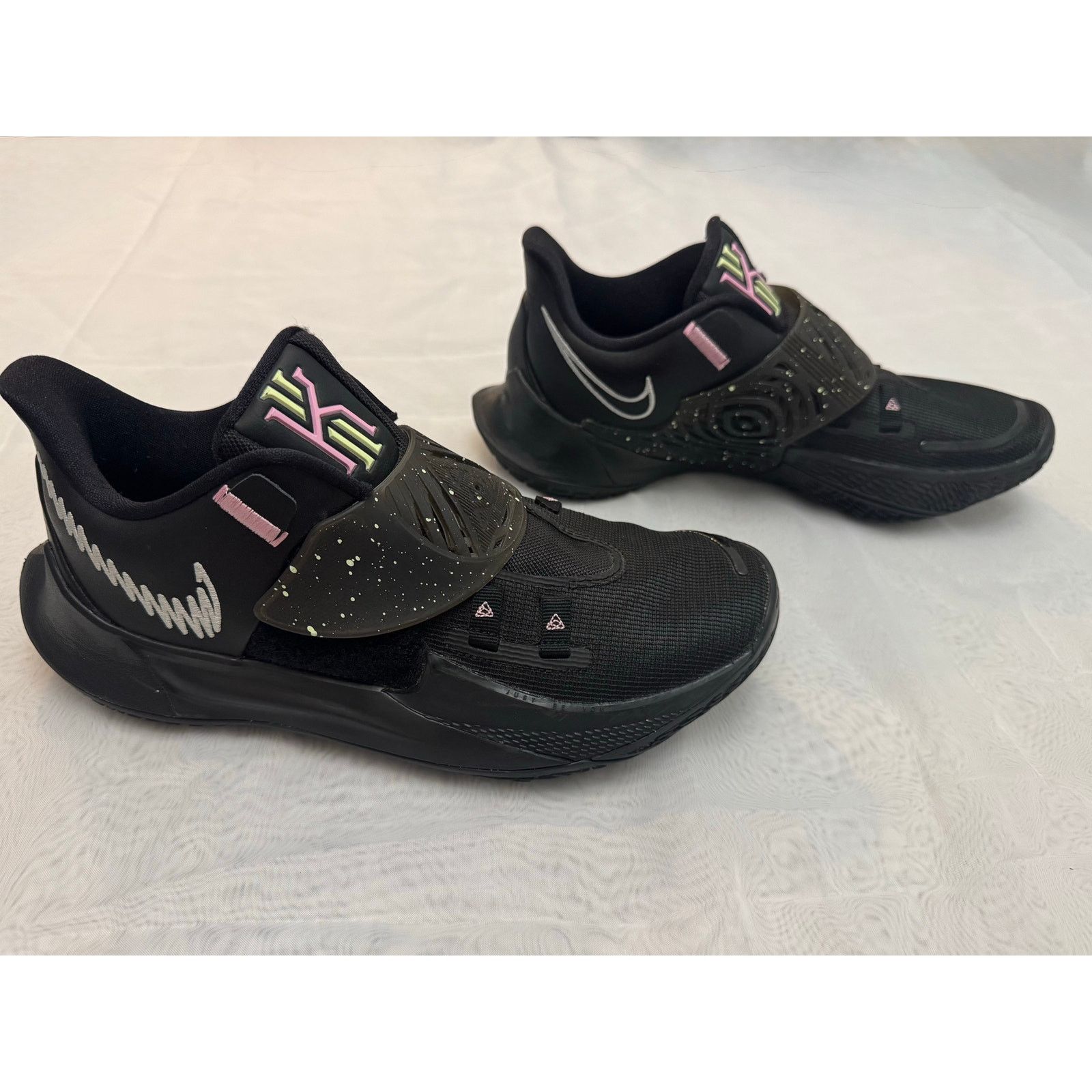 Nike Nike Men Kyrie Irving 3 Low top Black Size 8 Size US 8 / EU 41 - 1 Thumbnail