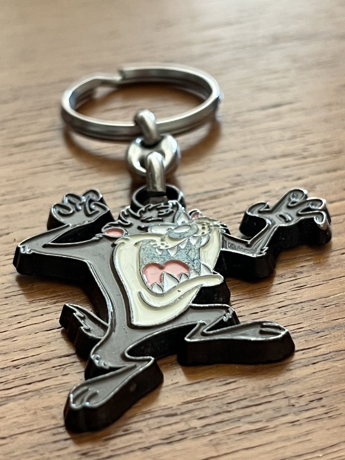 Cartoon Network × Vintage × Warner Bros Taz (Looney Tunes) vintage keychain Size ONE SIZE - 4 Thumbnail