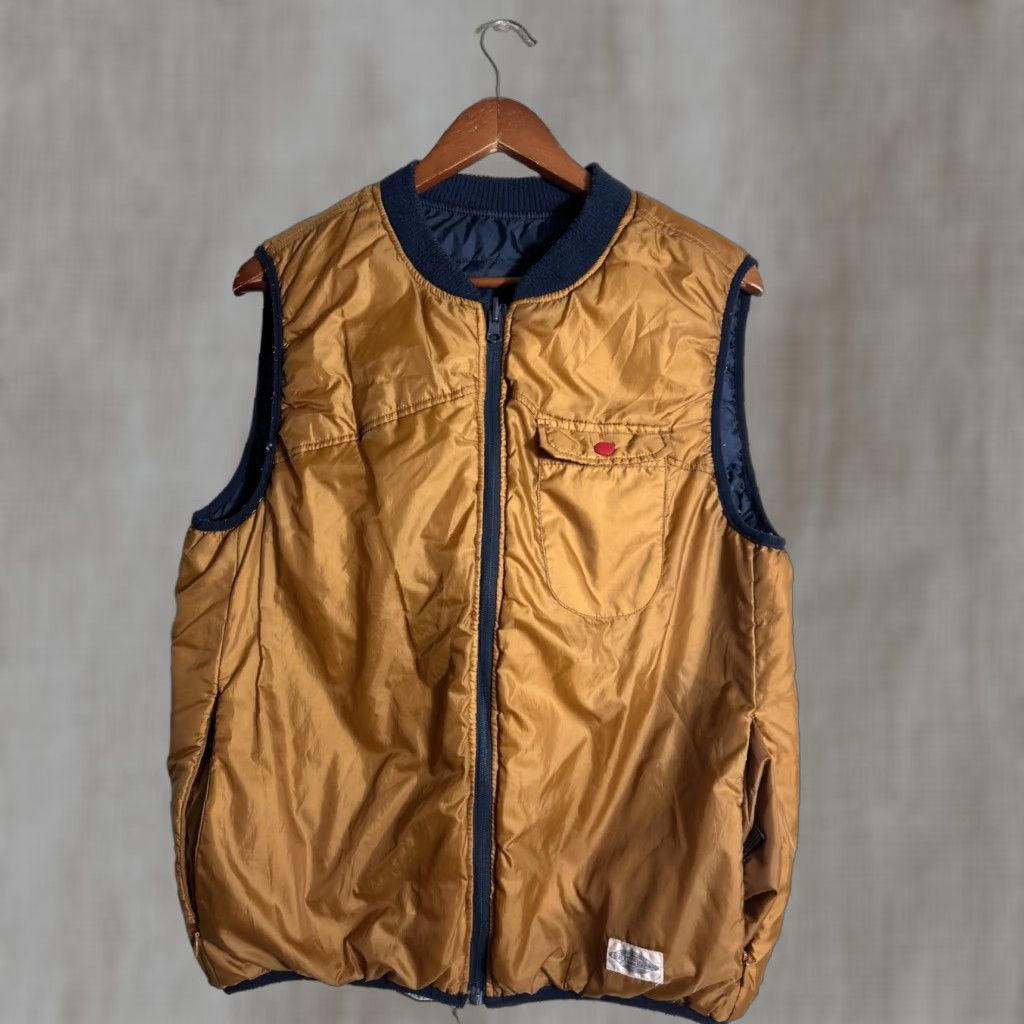 Vintage CPO Provisions Women’s Large Reversible Puffer Vest Blue Tan Polyester Vest Womens L Reversible Puffer Coat Style Size L / US 10 / IT 46 - 1 Thumbnail