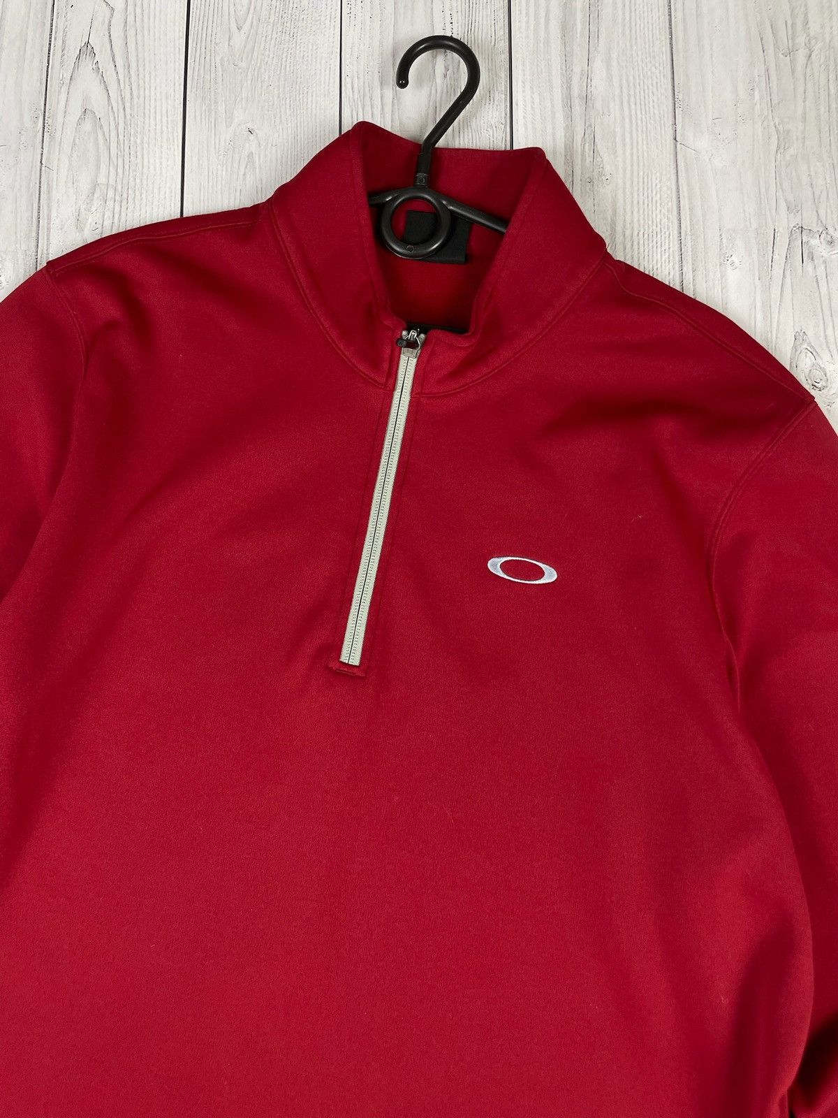 Oakley Vintage Oakley red zip 1/4 sweatshirt size XL logo Size US XL / EU 56 / 4 - 2 Thumbnail