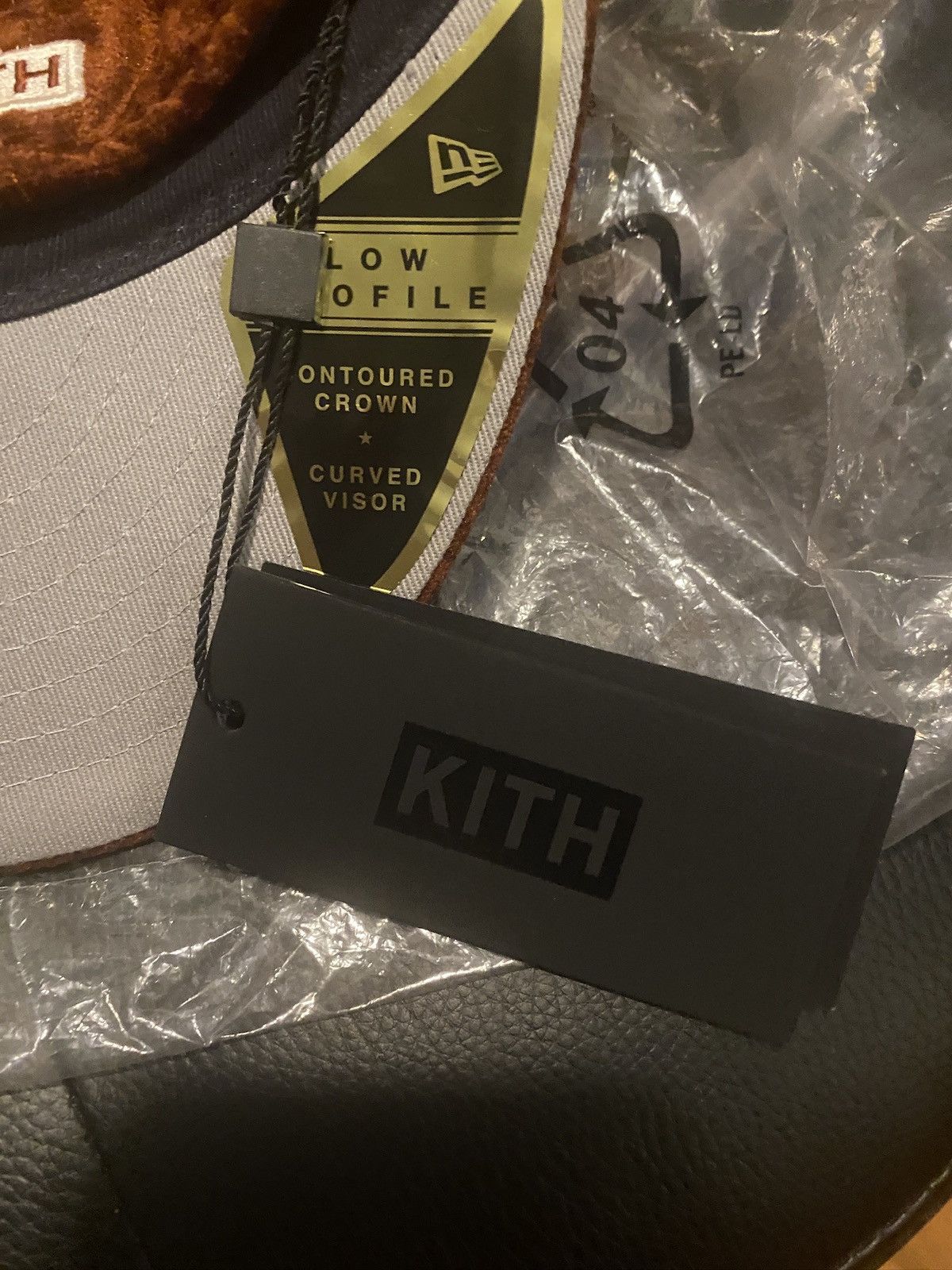 Kith Kith x New Era NY Yankees Chenille Chainstitch 59Fifty Hat Size ONE SIZE - 4 Thumbnail