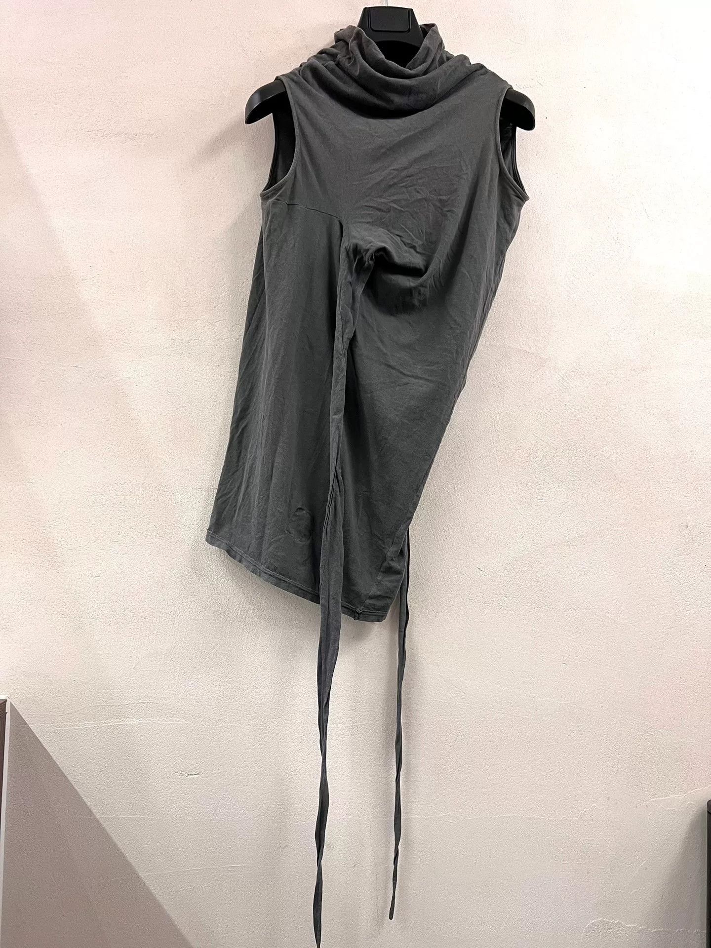 Rick Owens Rick Owens Unique Design Sleeveless Top Size US XS / EU 42 / 0 - 1 Thumbnail