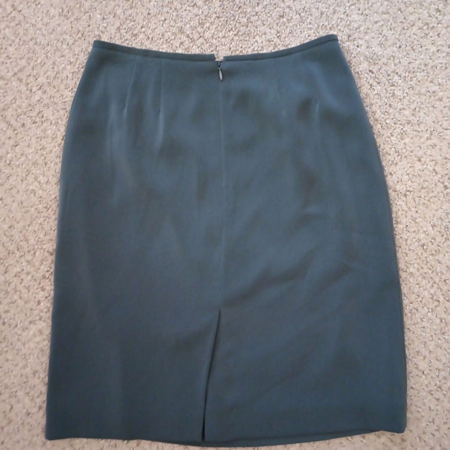 Kasper Kasper Skirt Petite 4P Gray Knee Length Pencil Lined Slit Women Size 27" / US 4 / IT 40 - 6 Thumbnail