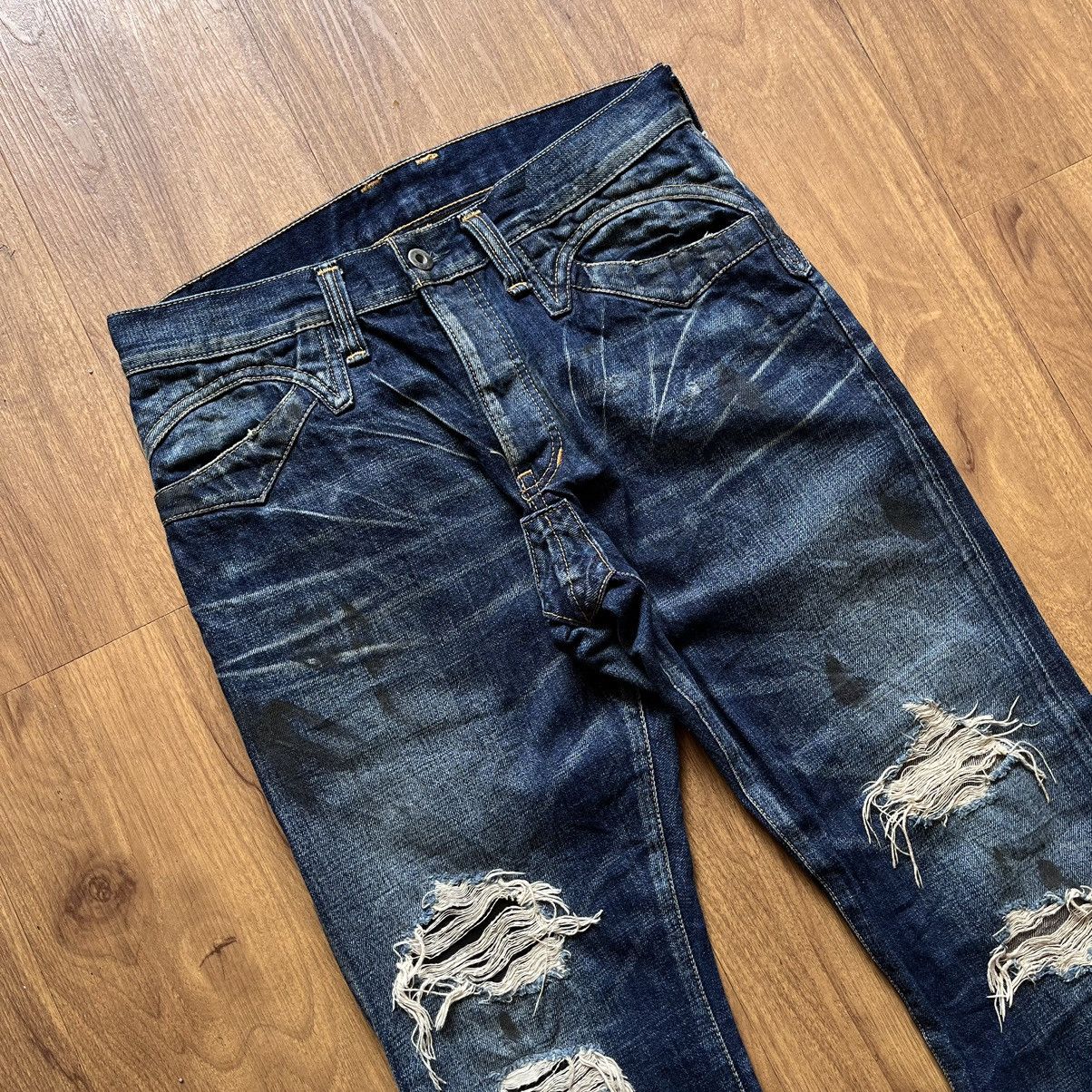 If Six Was Nine × Isamu Katayama Backlash × Le Grande Bleu (L.G.B.) Isamu Katayama Backlash Ripped Selvedge Bootcut Denim Pants Size US 32 / EU 48 - 2 Thumbnail